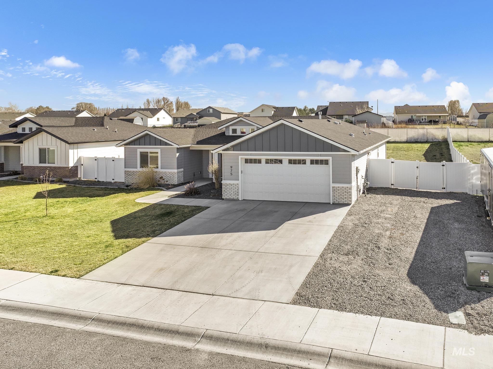 975 Blueridge, Kimberly, Idaho 83341, 4 Bedrooms, 2 Bathrooms, Residential For Sale, Price $405,000, 98978788