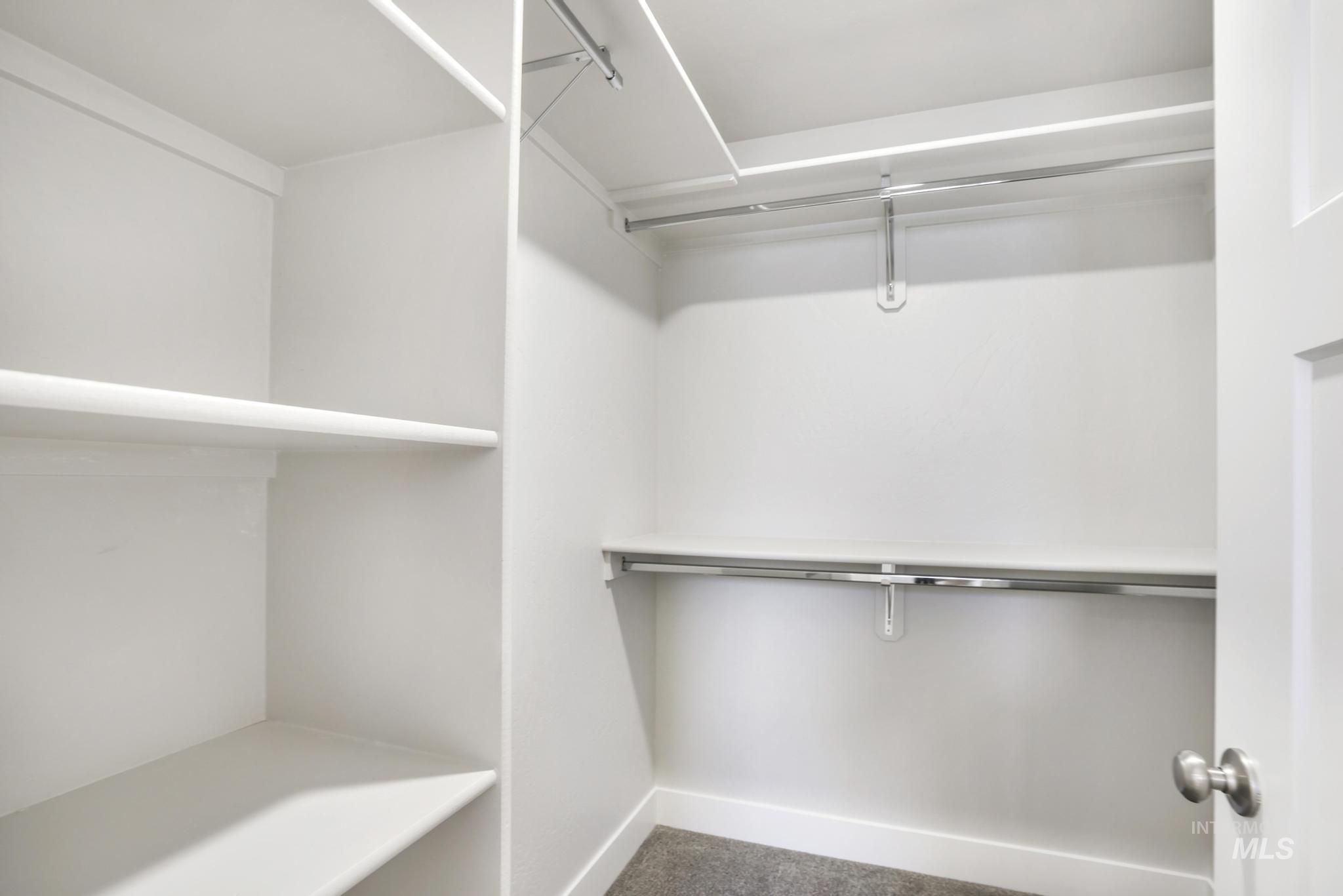 975 Blueridge, Kimberly, Idaho 83341, 4 Bedrooms, 2 Bathrooms, Residential For Sale, Price $405,000, 98978788