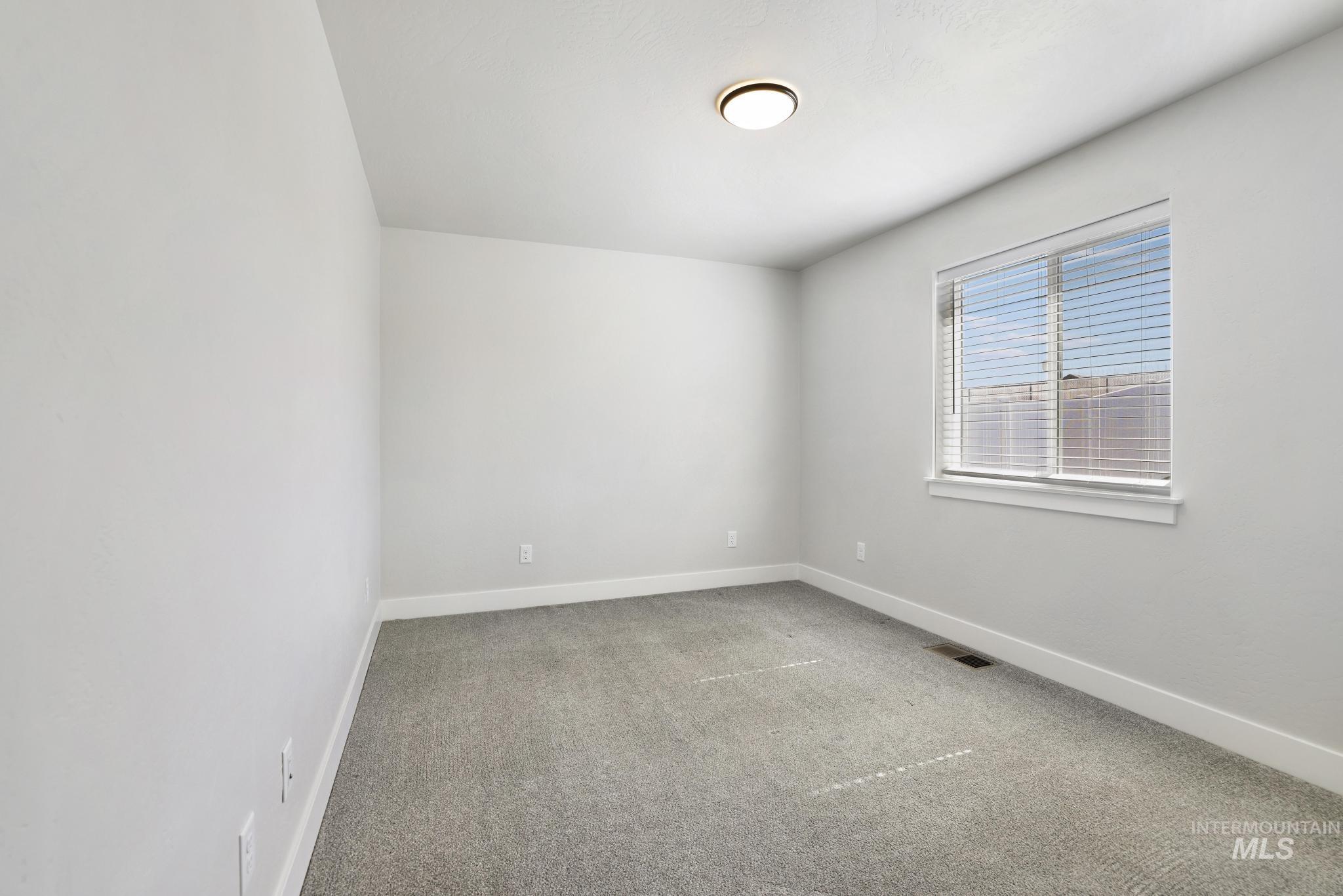 975 Blueridge, Kimberly, Idaho 83341, 4 Bedrooms, 2 Bathrooms, Residential For Sale, Price $405,000, 98978788