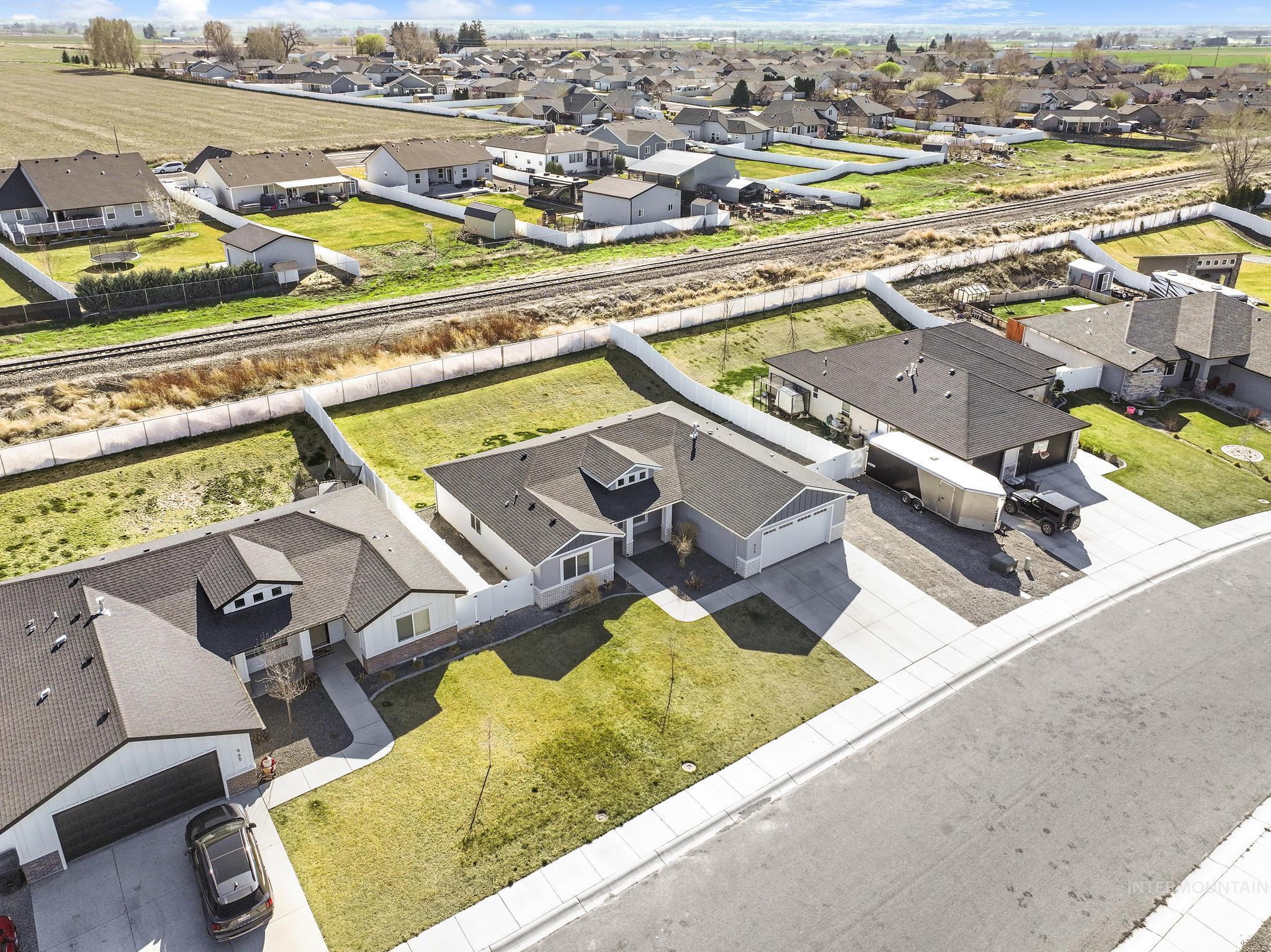 975 Blueridge, Kimberly, Idaho 83341, 4 Bedrooms, 2 Bathrooms, Residential For Sale, Price $405,000, 98978788