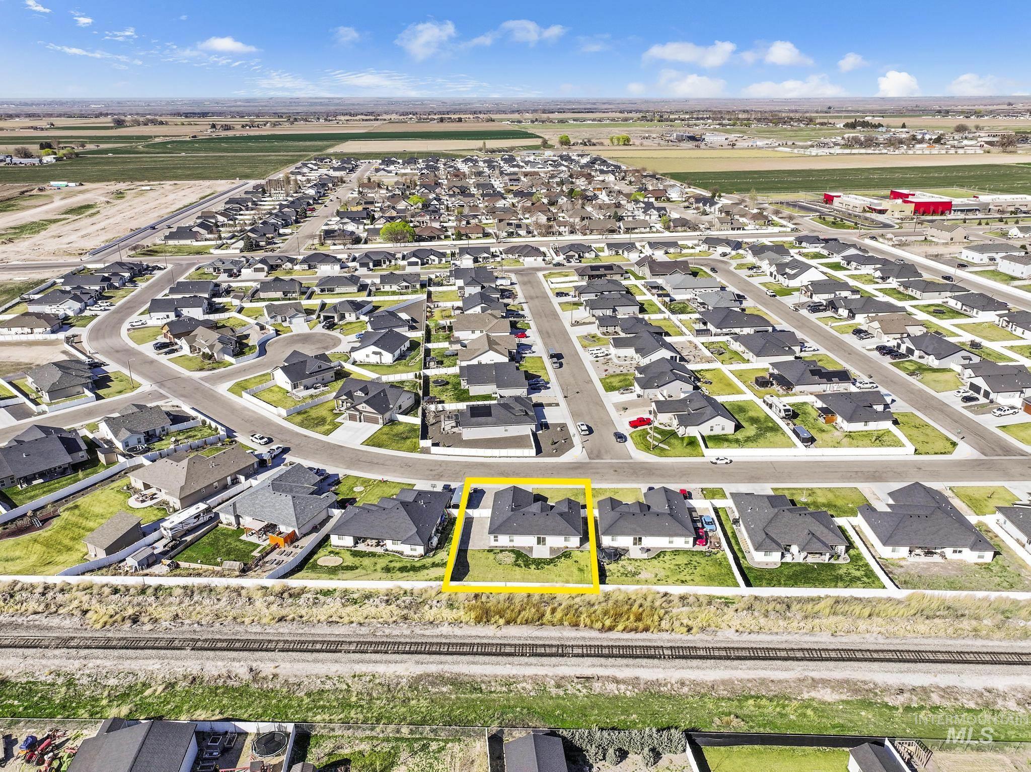 975 Blueridge, Kimberly, Idaho 83341, 4 Bedrooms, 2 Bathrooms, Residential For Sale, Price $405,000, 98978788