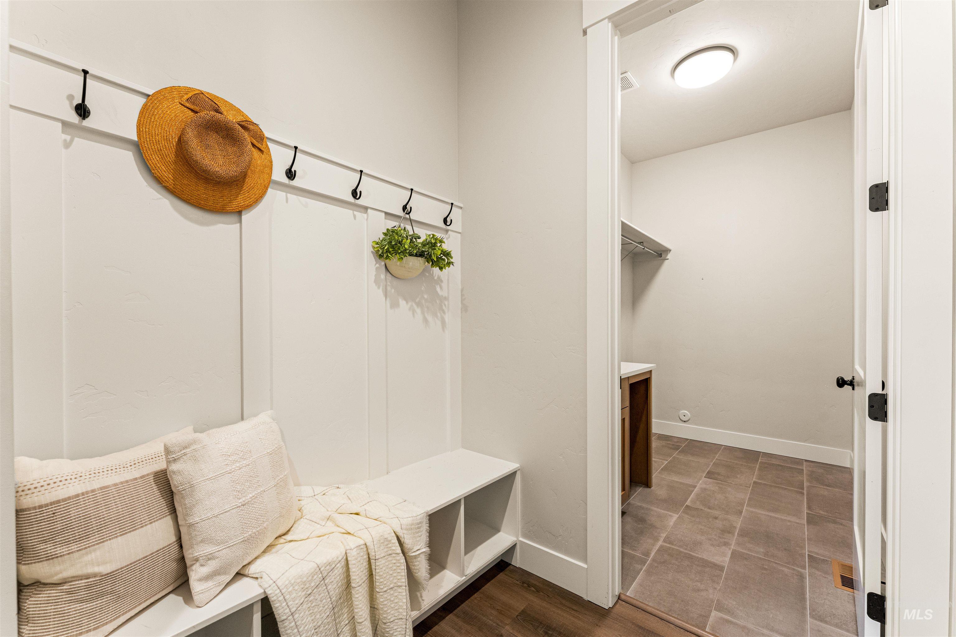 3117 E Brace Ct, Meridian, Idaho 83642, 4 Bedrooms, 2.5 Bathrooms, Residential For Sale, Price $775,000,MLS 98978790