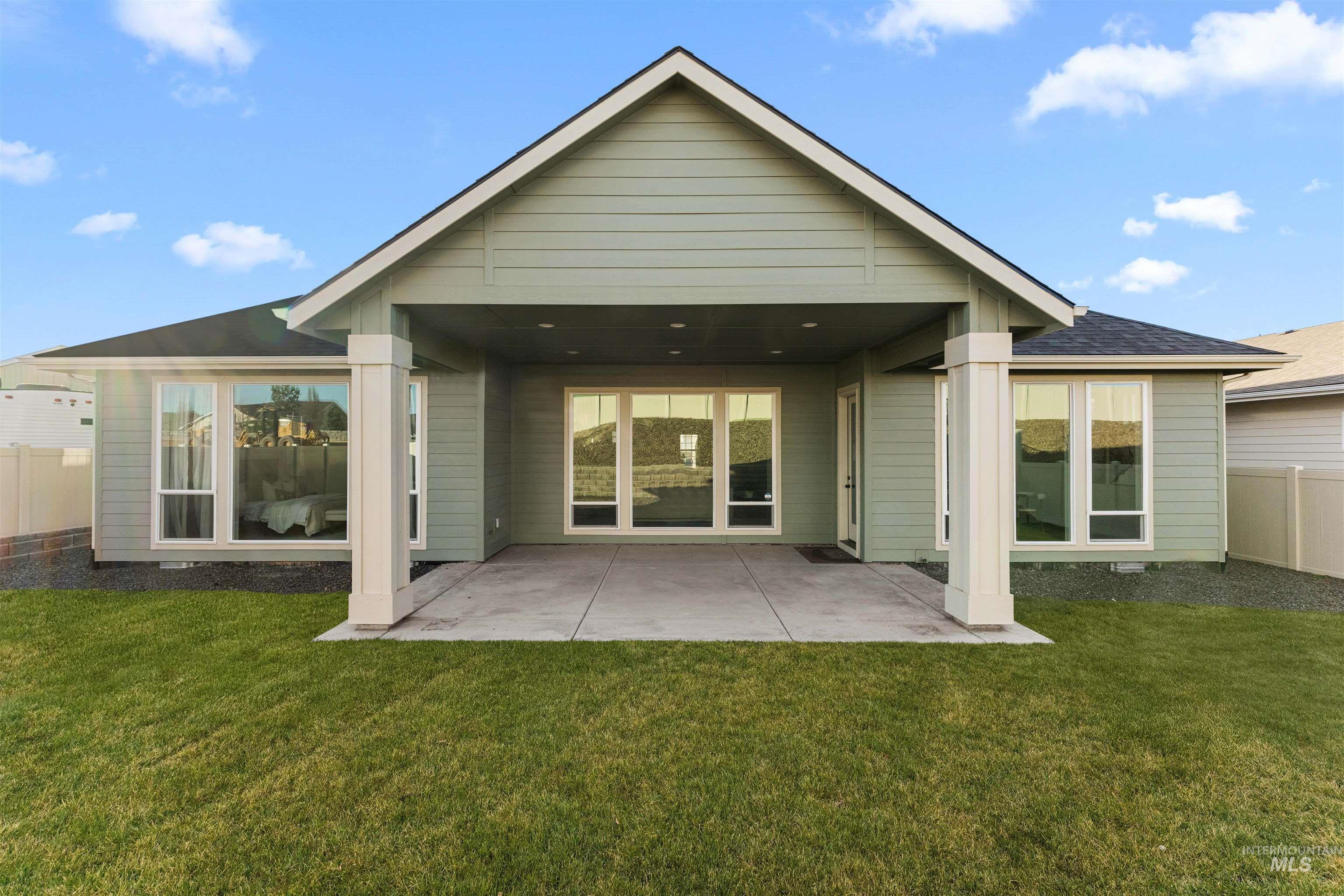 3117 E Brace Ct, Meridian, Idaho 83642, 4 Bedrooms, 2.5 Bathrooms, Residential For Sale, Price $775,000,MLS 98978790