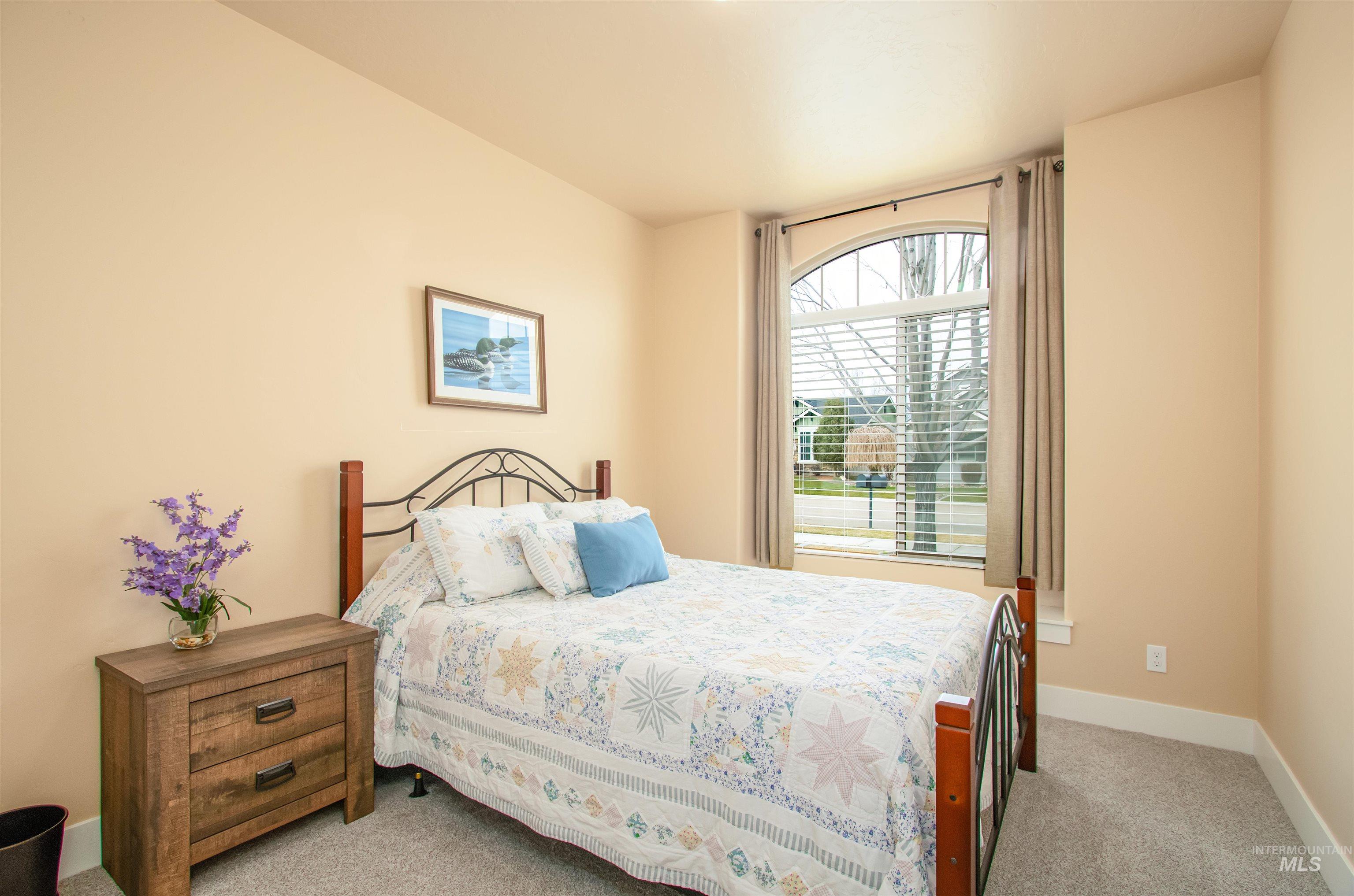 1003 Overland Trail St, Middleton, Idaho 83644, 4 Bedrooms, 2 Bathrooms, Residential For Sale, Price $519,900,MLS 98978791