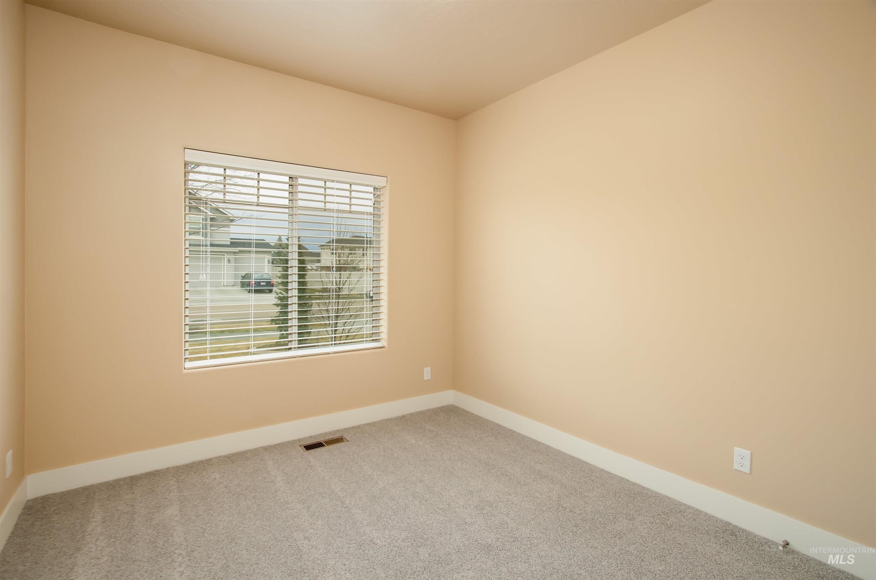 1003 Overland Trail St, Middleton, Idaho 83644, 4 Bedrooms, 2 Bathrooms, Residential For Sale, Price $519,900,MLS 98978791