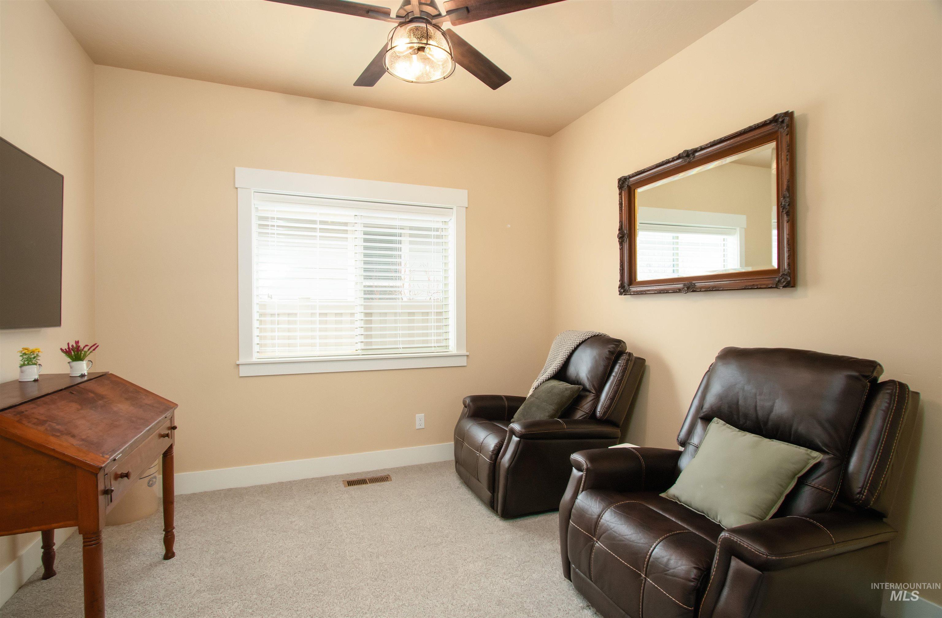 1003 Overland Trail St, Middleton, Idaho 83644, 4 Bedrooms, 2 Bathrooms, Residential For Sale, Price $519,900,MLS 98978791