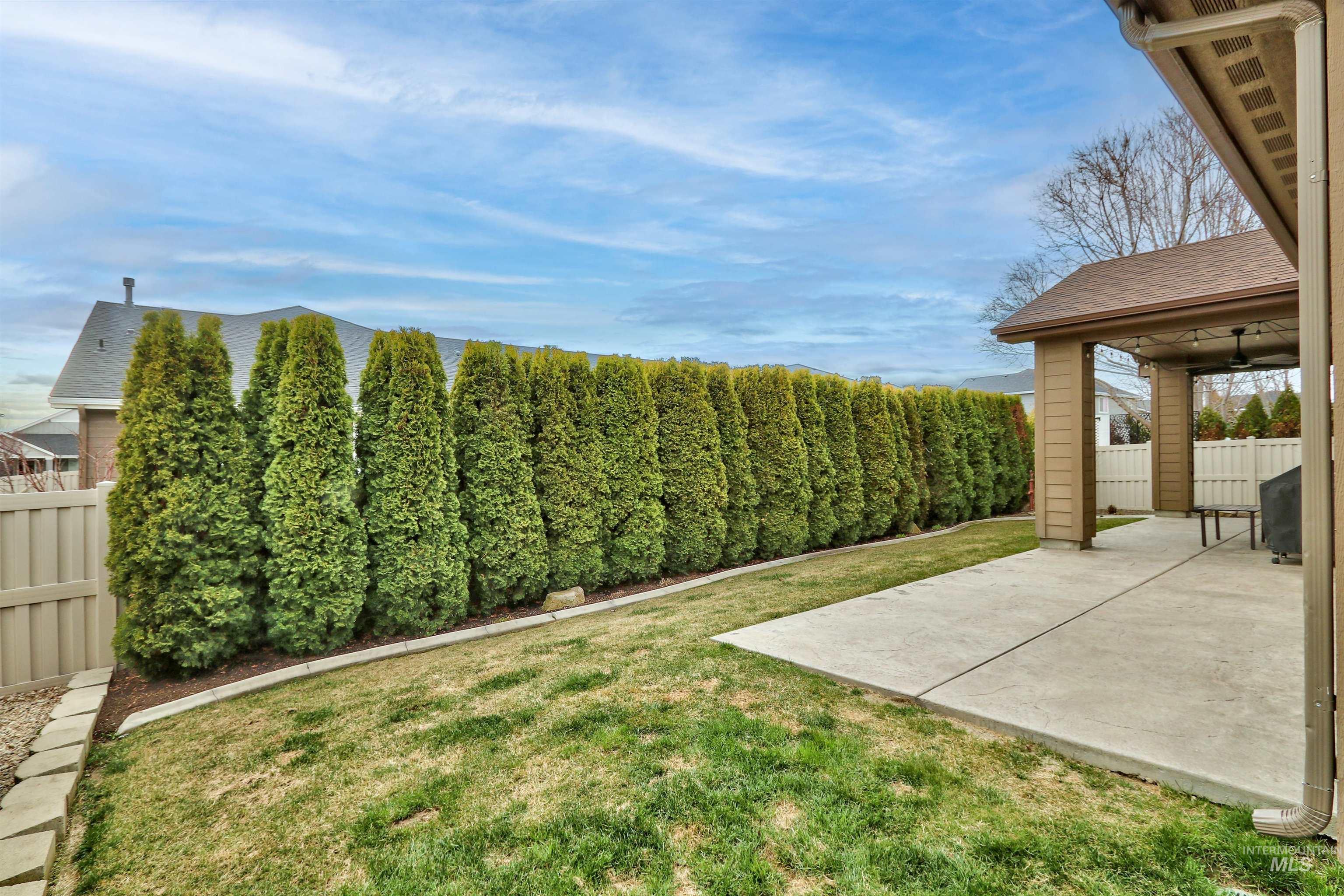 1003 Overland Trail St, Middleton, Idaho 83644, 4 Bedrooms, 2 Bathrooms, Residential For Sale, Price $519,900,MLS 98978791