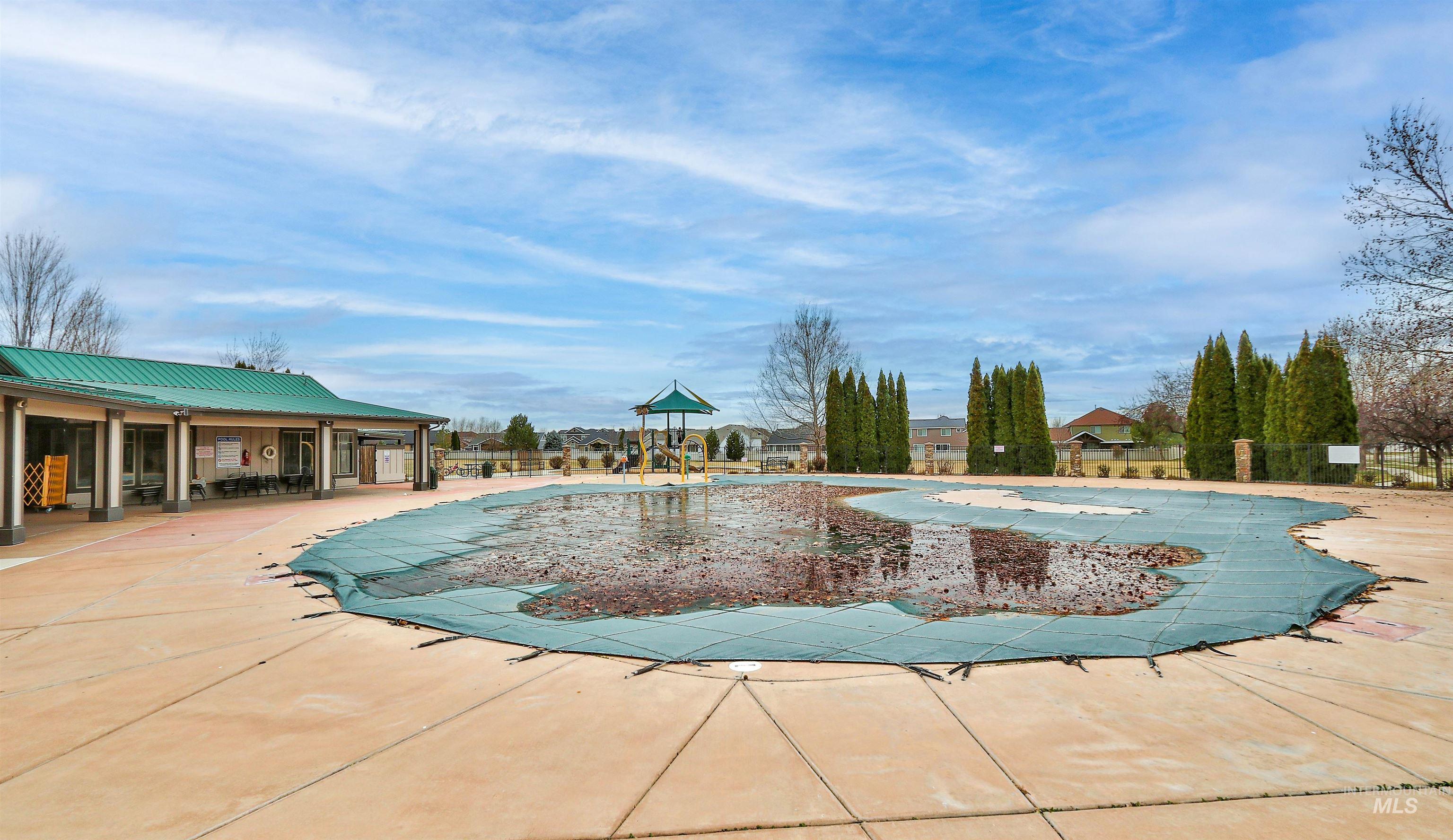 1003 Overland Trail St, Middleton, Idaho 83644, 4 Bedrooms, 2 Bathrooms, Residential For Sale, Price $519,900,MLS 98978791