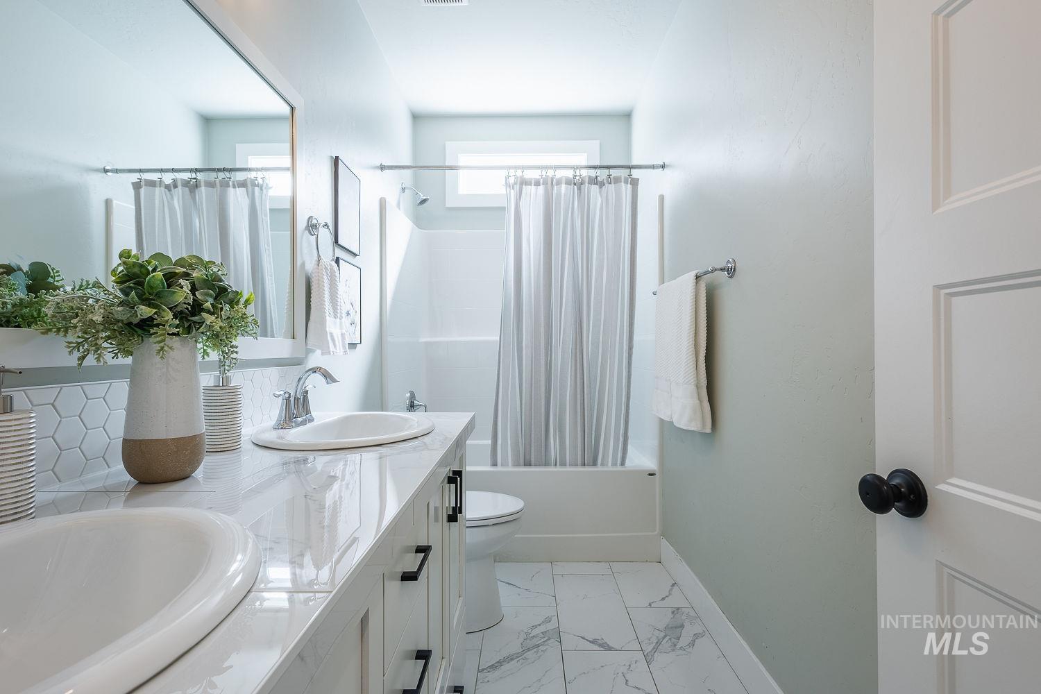 1768 N N Annadale Way, Eagle, Idaho 83616, 5 Bedrooms, 4.5 Bathrooms, Residential For Sale, Price $1,249,900, 98978792