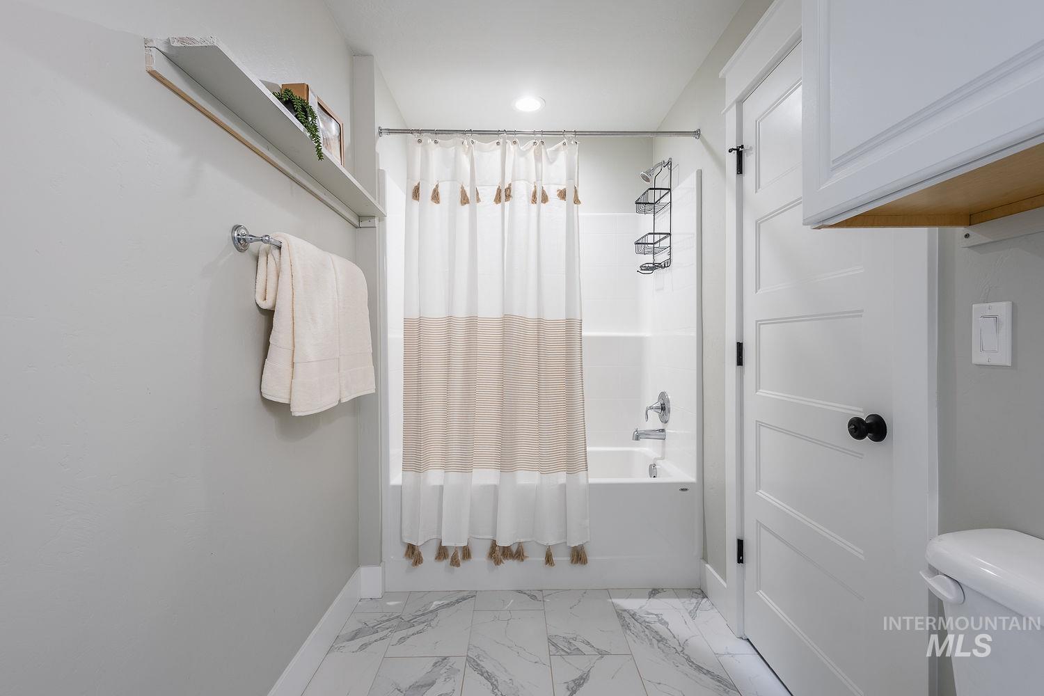 1768 N N Annadale Way, Eagle, Idaho 83616, 5 Bedrooms, 4.5 Bathrooms, Residential For Sale, Price $1,249,900, 98978792