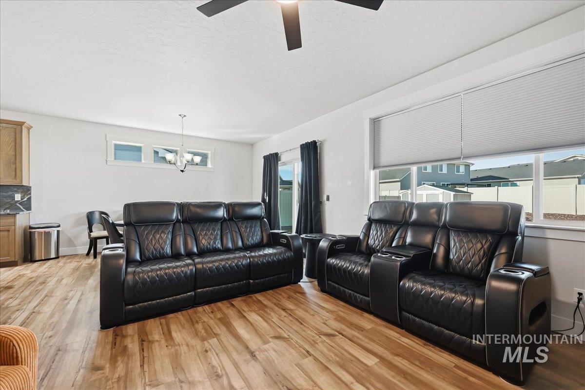 12841 S Milazzo Way, Nampa, Idaho 83686, 3 Bedrooms, 2 Bathrooms, Residential For Sale, Price $449,990,MLS 98978793