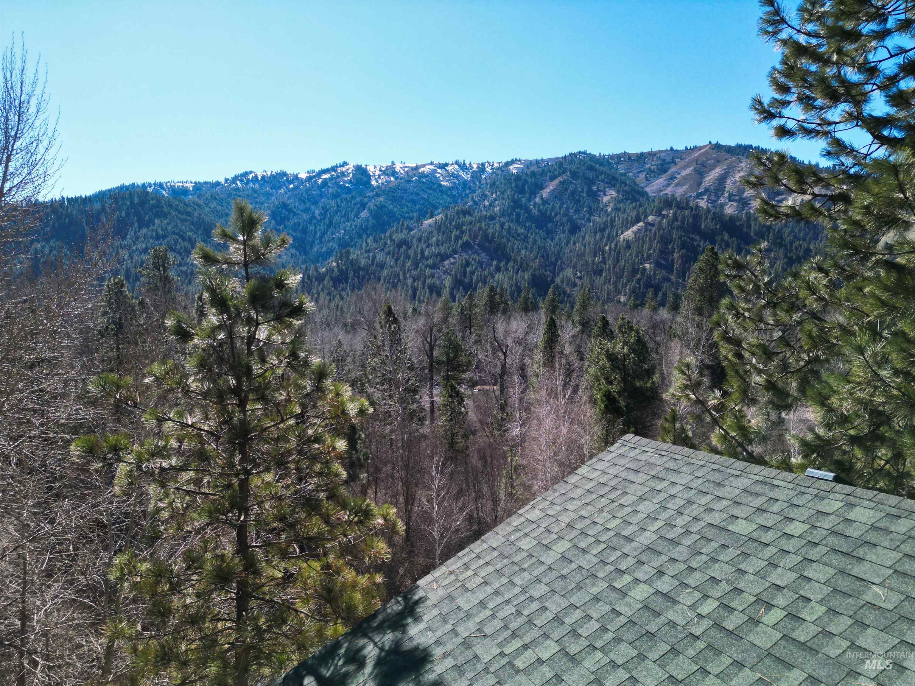 106 Lane A, Garden Valley, Idaho 83622, 3 Bedrooms, 2 Bathrooms, Residential For Sale, Price $599,900,MLS 98978794