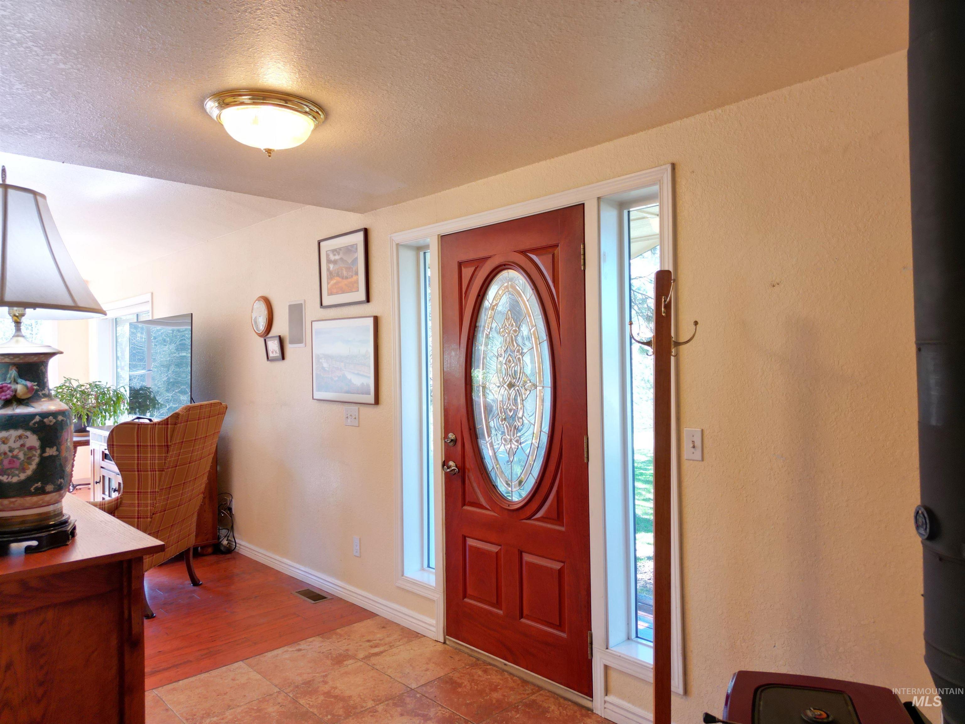 106 Lane A, Garden Valley, Idaho 83622, 3 Bedrooms, 2 Bathrooms, Residential For Sale, Price $699,000,MLS 98978794