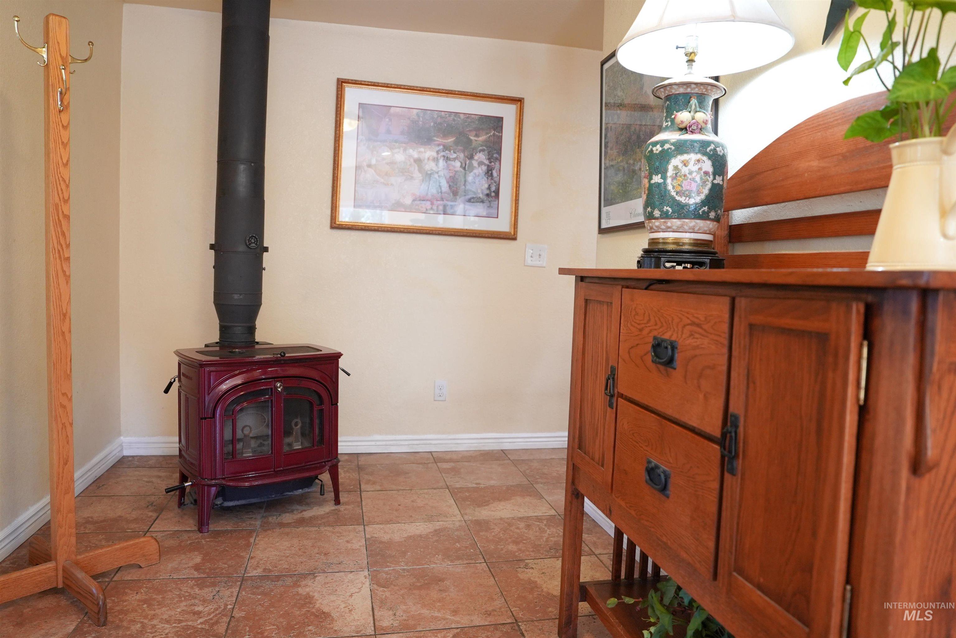 106 Lane A, Garden Valley, Idaho 83622, 3 Bedrooms, 2 Bathrooms, Residential For Sale, Price $699,000,MLS 98978794