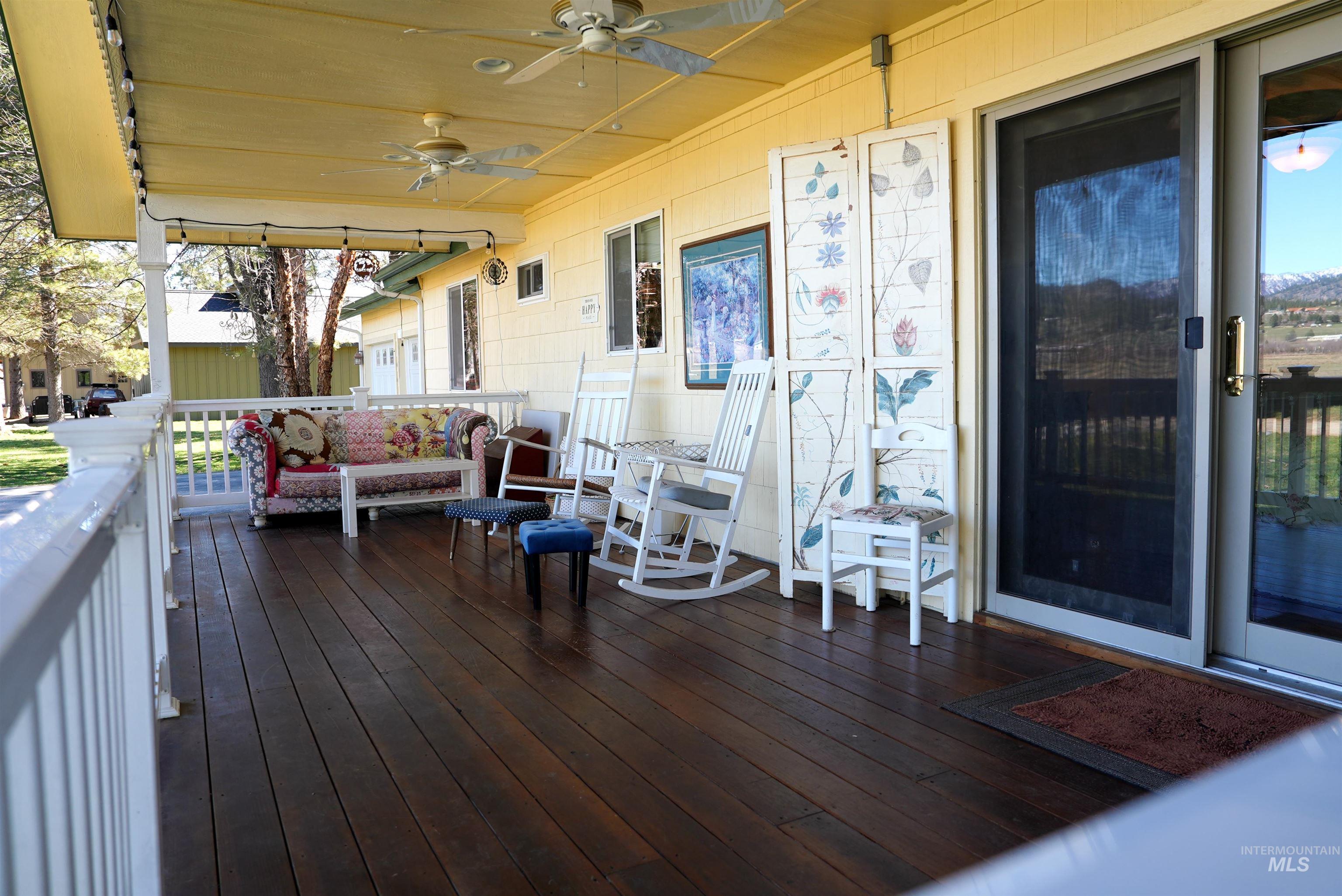 106 Lane A, Garden Valley, Idaho 83622, 3 Bedrooms, 2 Bathrooms, Residential For Sale, Price $699,000,MLS 98978794