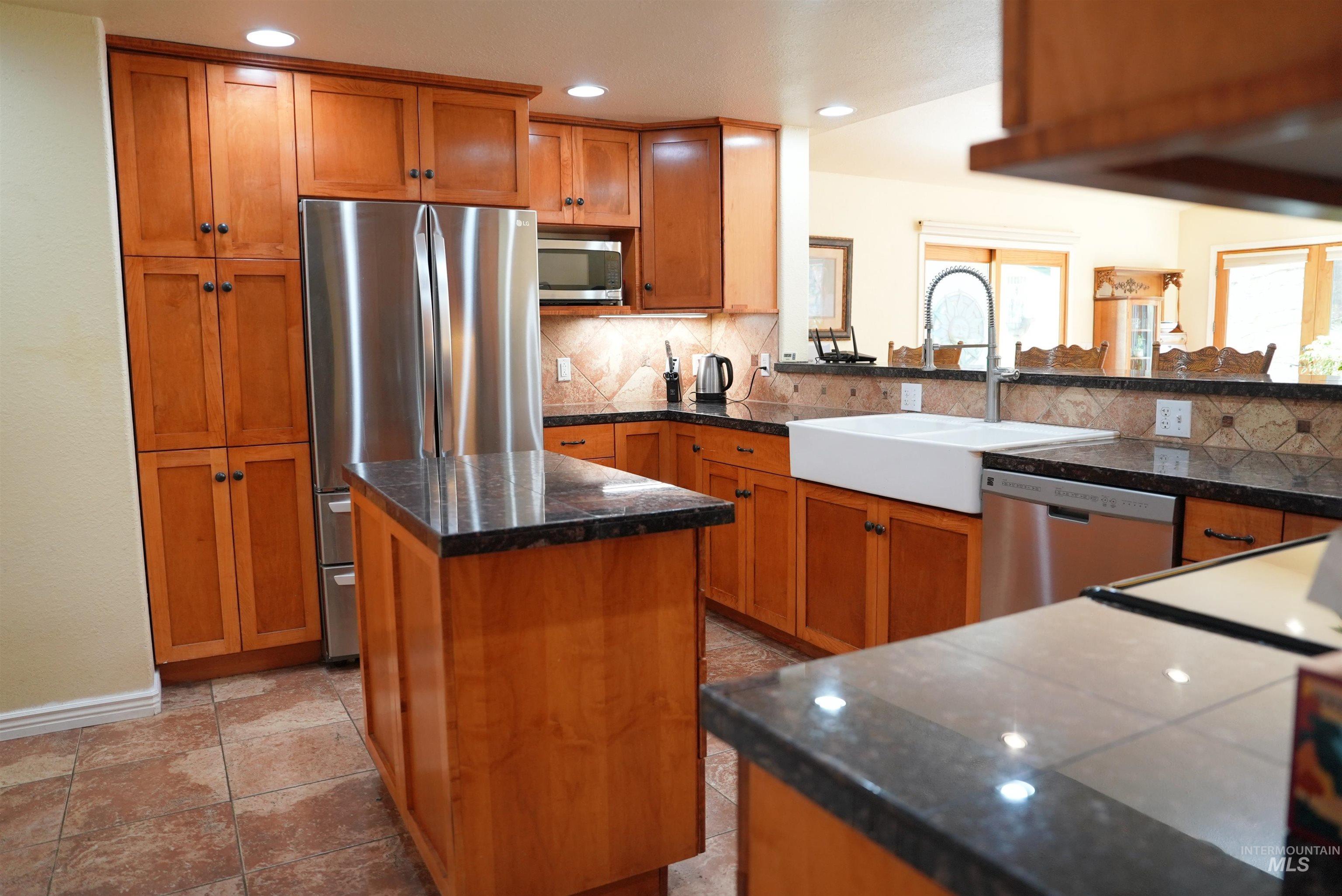 106 Lane A, Garden Valley, Idaho 83622, 3 Bedrooms, 2 Bathrooms, Residential For Sale, Price $599,900,MLS 98978794