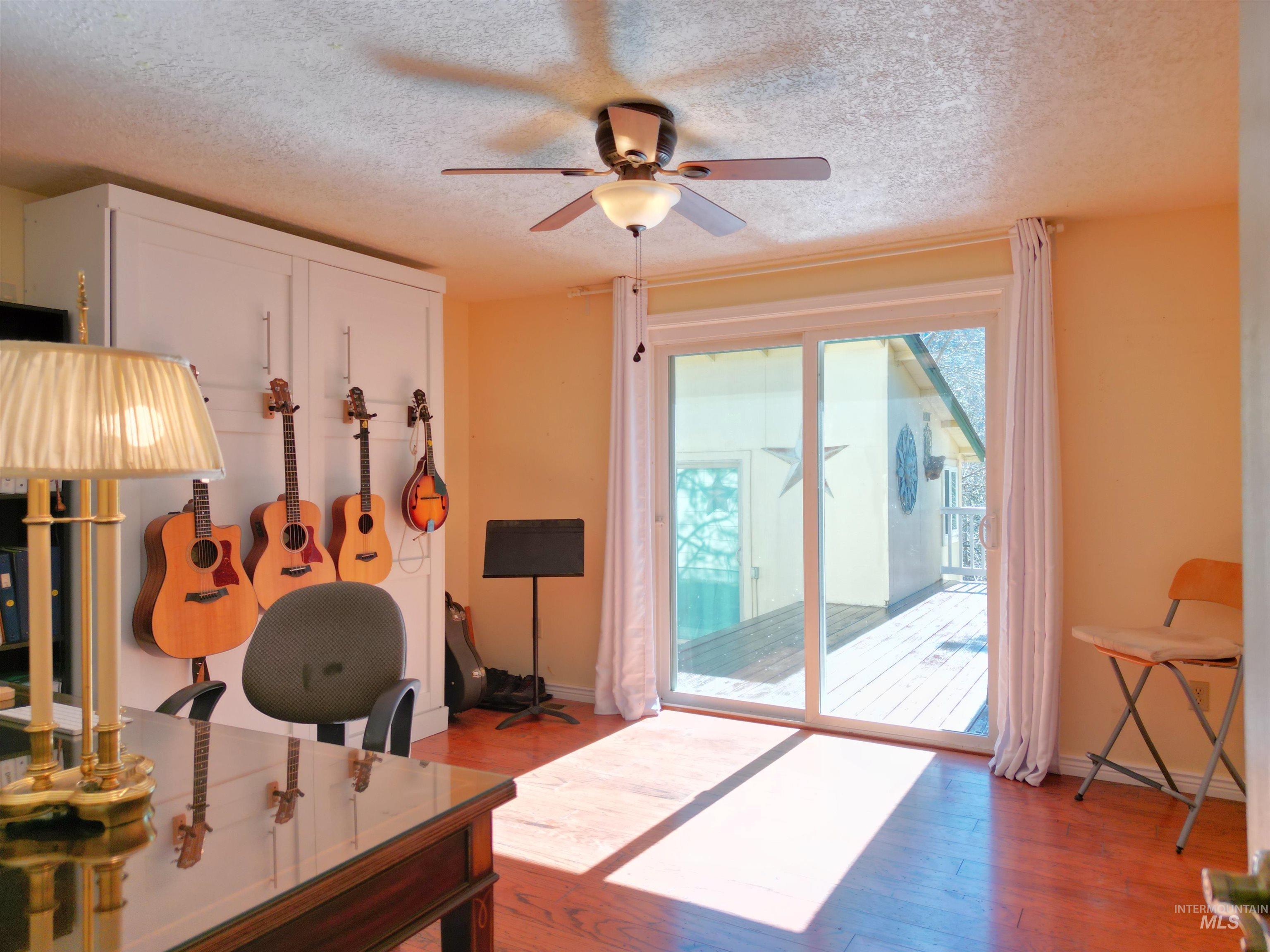 106 Lane A, Garden Valley, Idaho 83622, 3 Bedrooms, 2 Bathrooms, Residential For Sale, Price $599,900,MLS 98978794