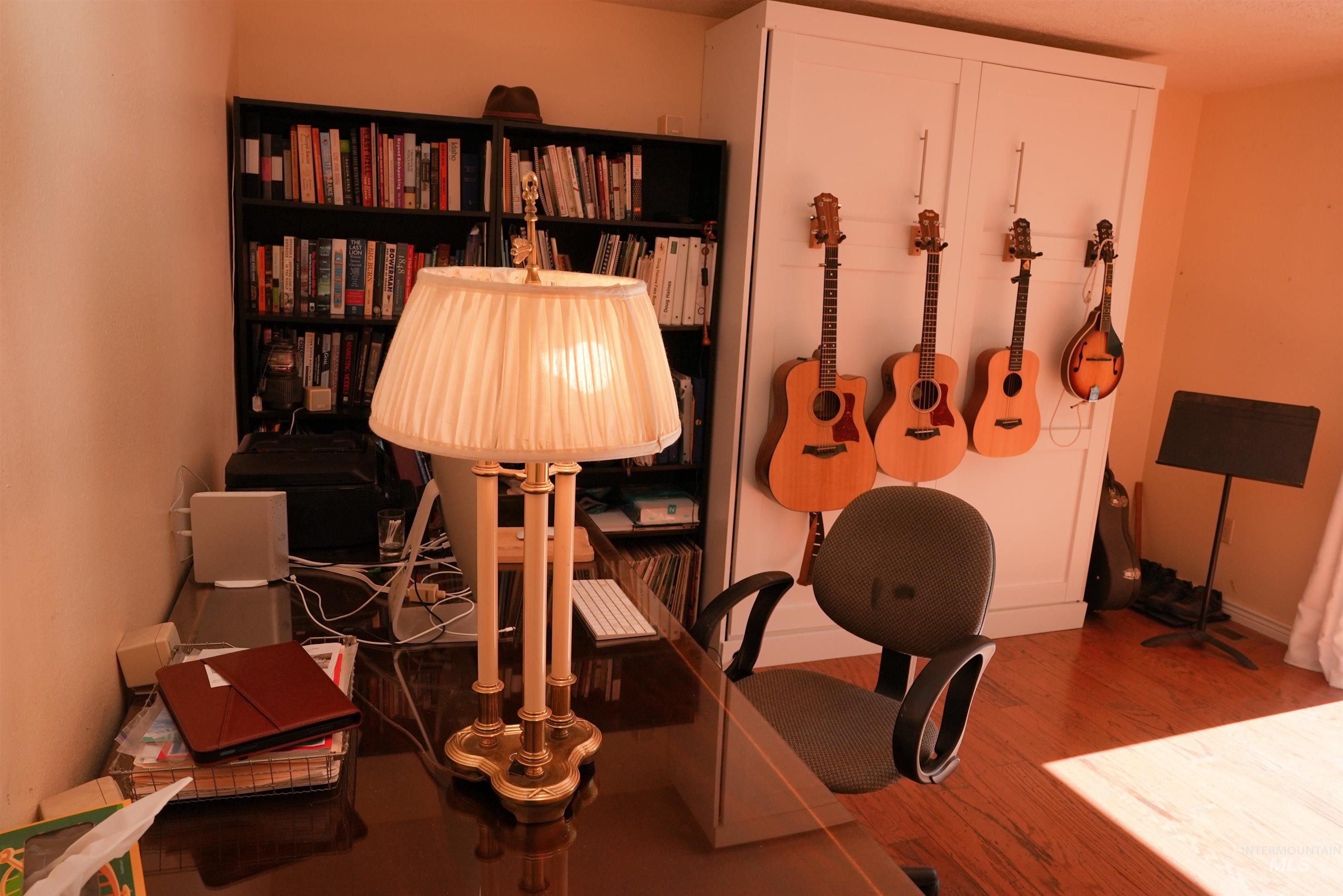 106 Lane A, Garden Valley, Idaho 83622, 3 Bedrooms, 2 Bathrooms, Residential For Sale, Price $699,000,MLS 98978794