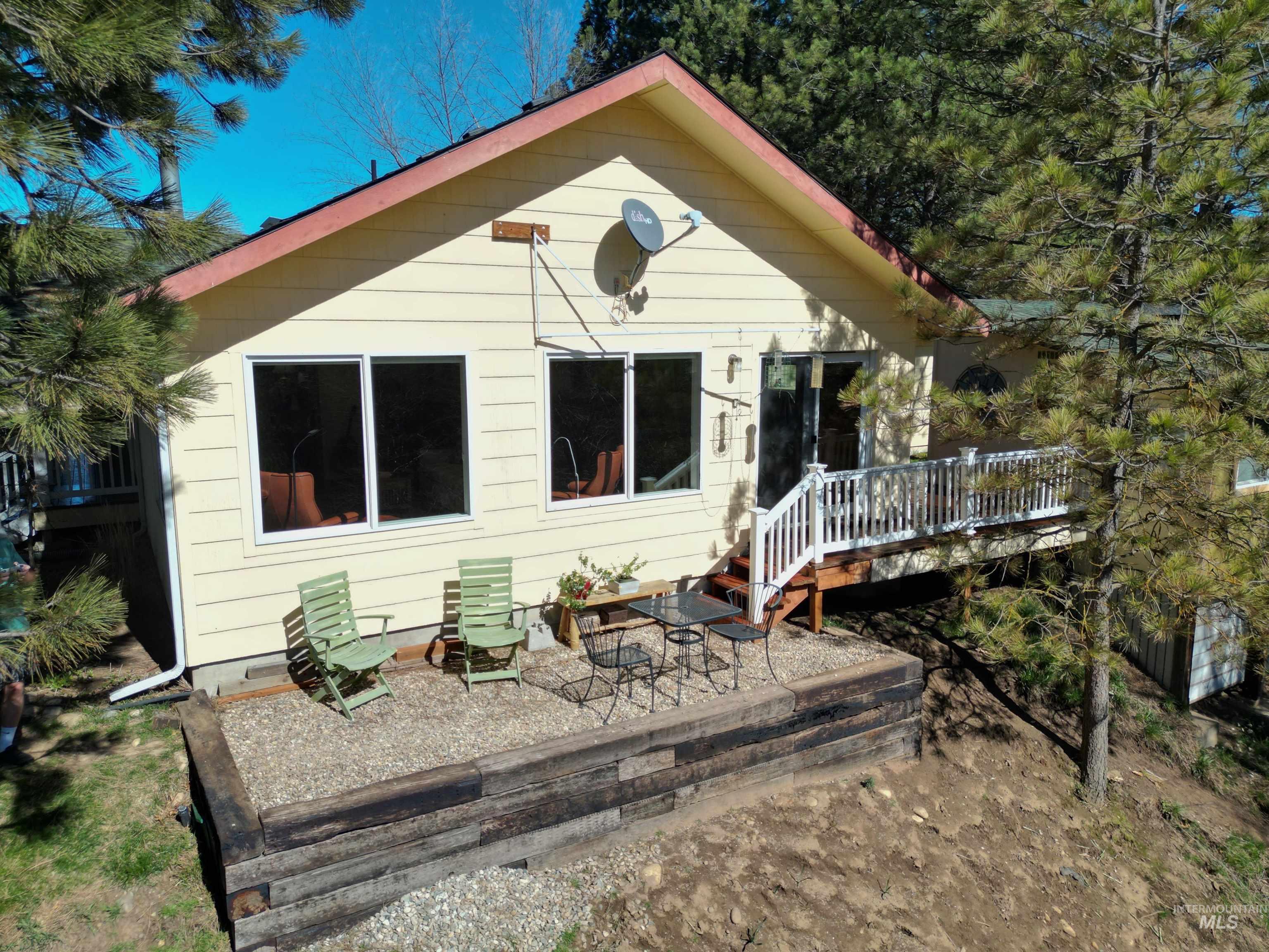 106 Lane A, Garden Valley, Idaho 83622, 3 Bedrooms, 2 Bathrooms, Residential For Sale, Price $699,000,MLS 98978794