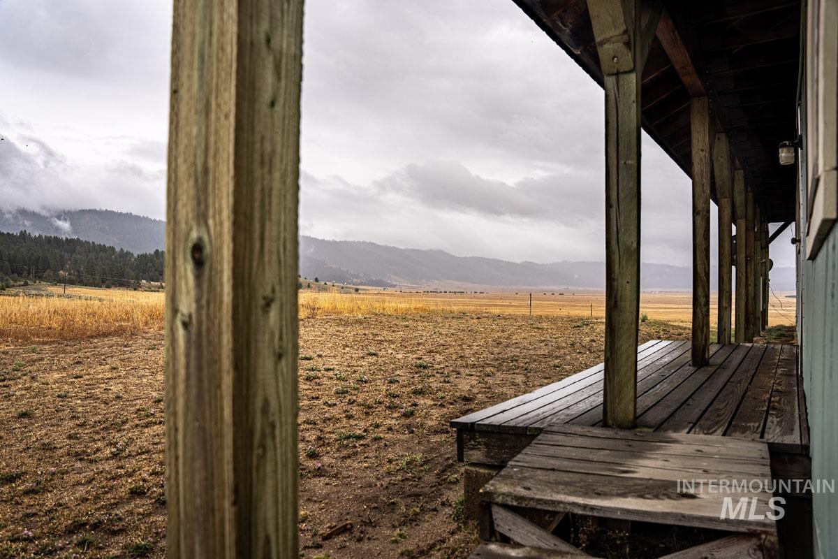 107 Skidoo Place, Cascade, Idaho 83611, 2 Bedrooms, 1 Bathroom, Residential For Sale, Price $309,900, 98978796