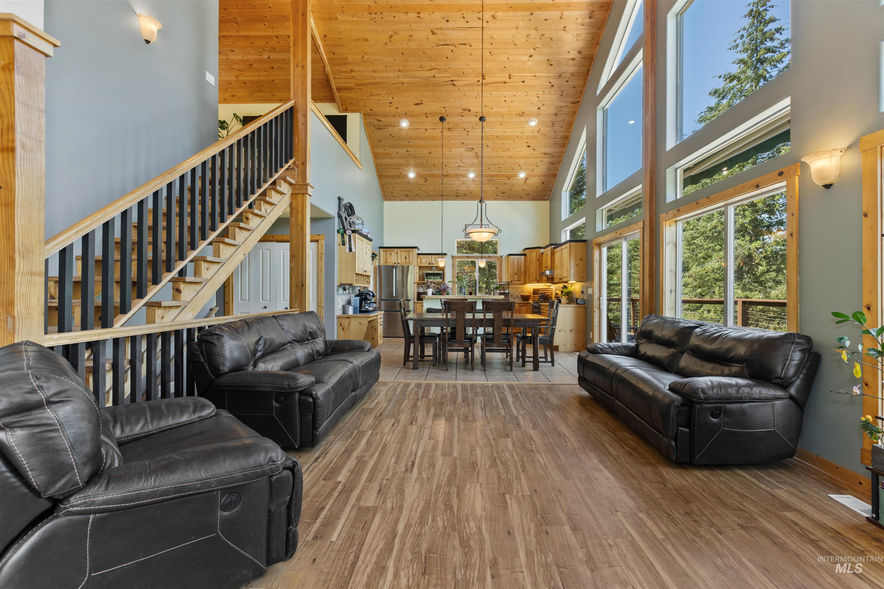 60 Highland Rd, Boise, Idaho 83716, 4 Bedrooms, 3 Bathrooms, Residential For Sale, Price $760,000,MLS 98978799