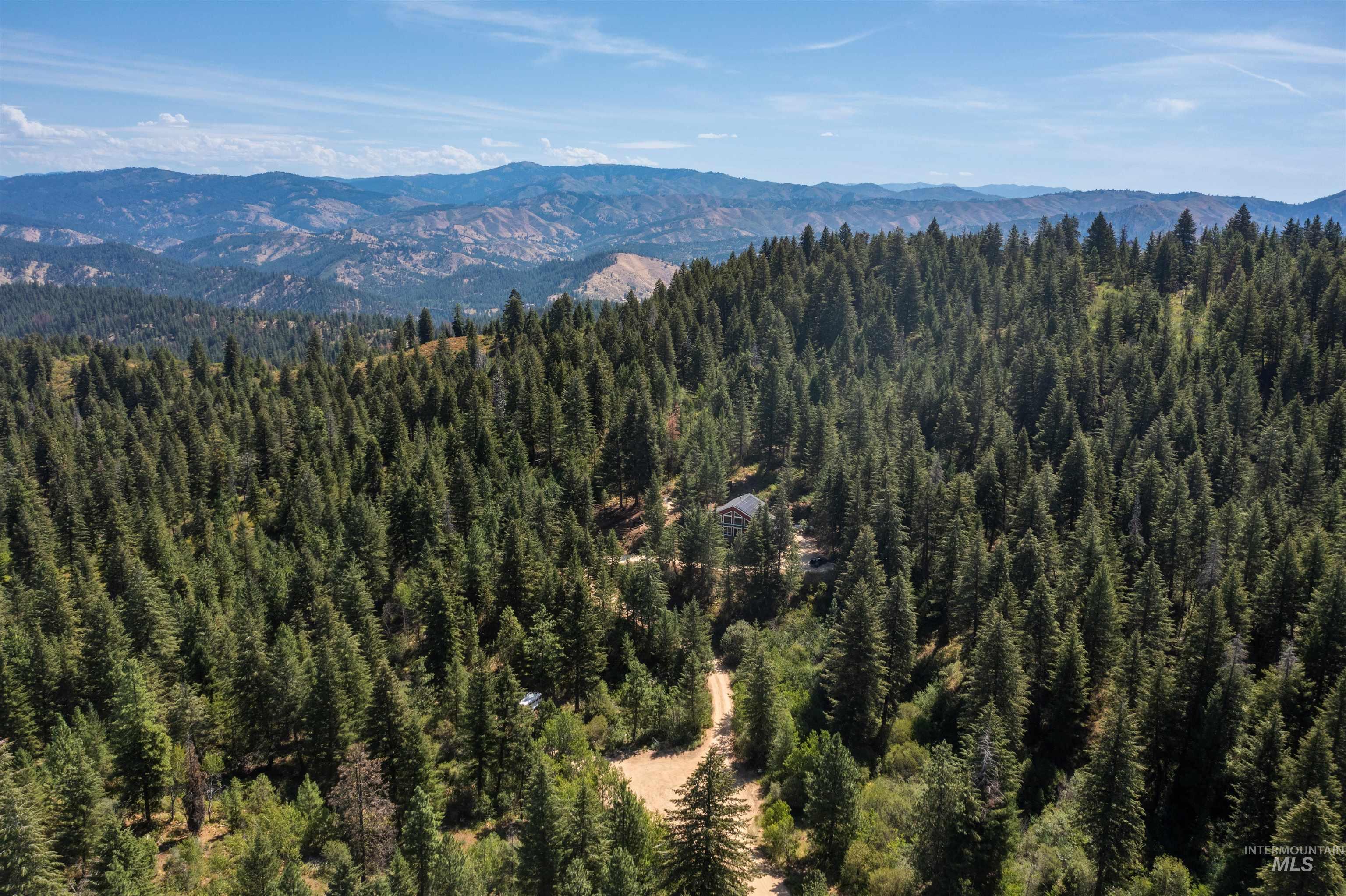 60 Highland Rd, Boise, Idaho 83716, 4 Bedrooms, 3 Bathrooms, Residential For Sale, Price $760,000,MLS 98978799