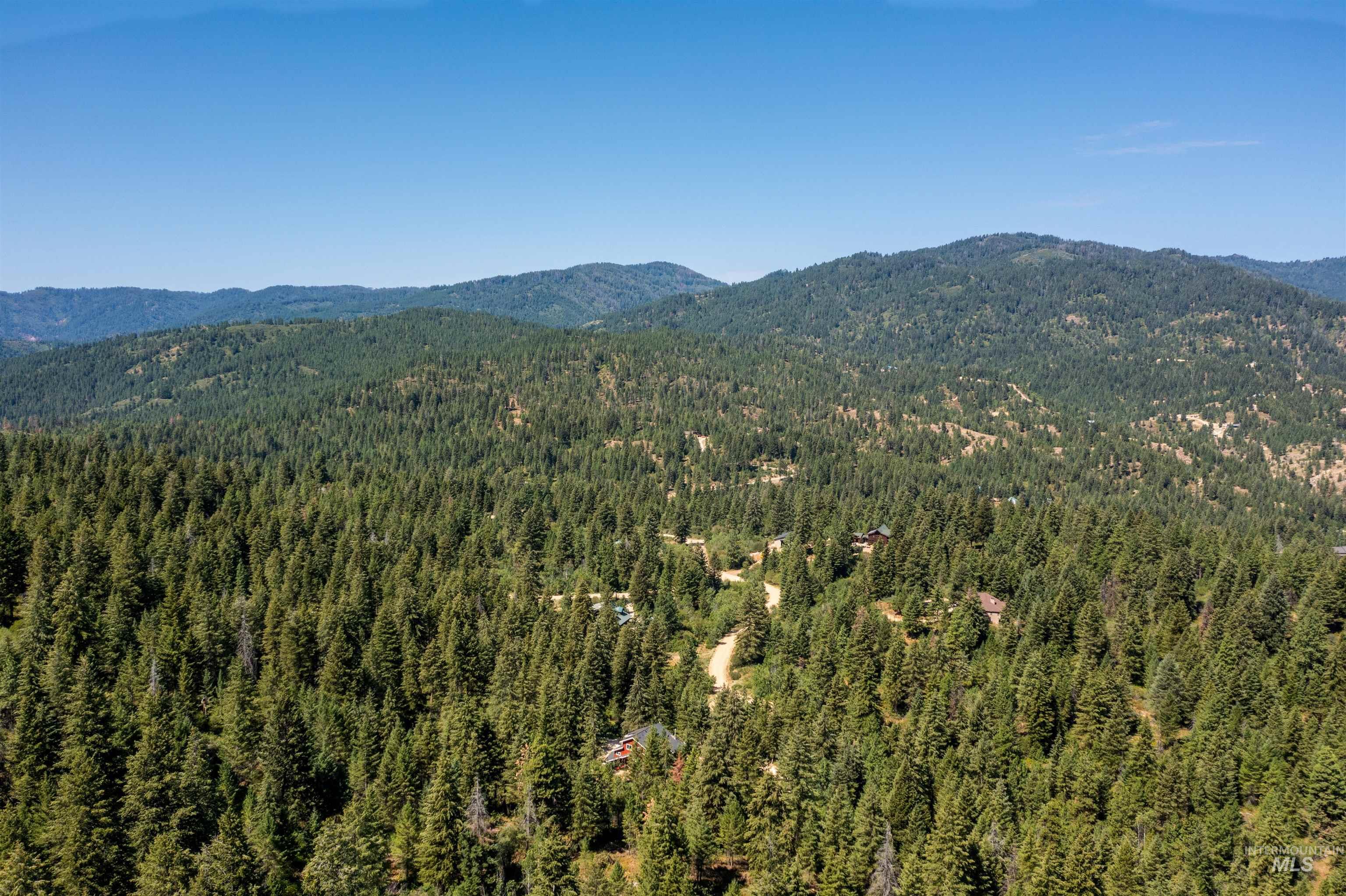 60 Highland Rd, Boise, Idaho 83716, 4 Bedrooms, 3 Bathrooms, Residential For Sale, Price $760,000,MLS 98978799