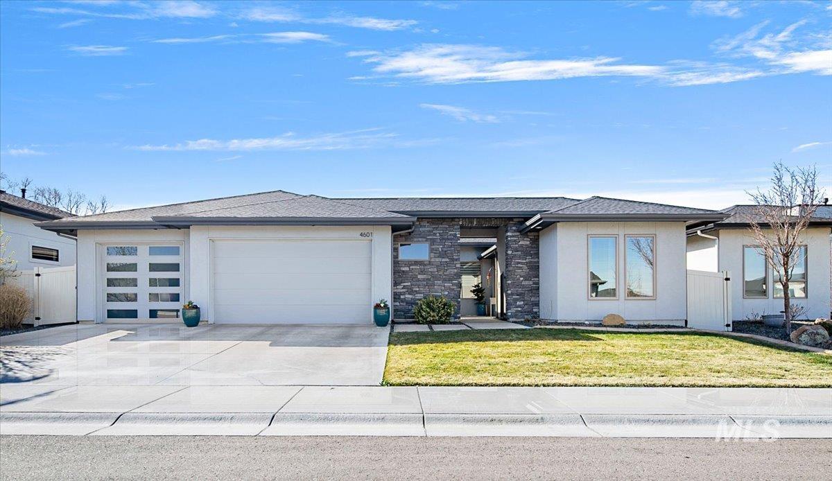 4601 E Copper Point Drive, Meridian, Idaho 83642, 3 Bedrooms, 2.5 Bathrooms, Residential For Sale, Price $875,000, 98978802