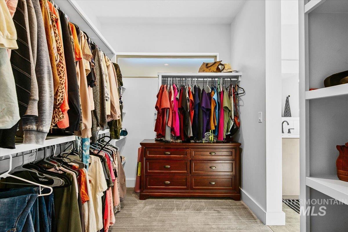 4601 E Copper Point Drive, Meridian, Idaho 83642, 3 Bedrooms, 2.5 Bathrooms, Residential For Sale, Price $875,000, 98978802