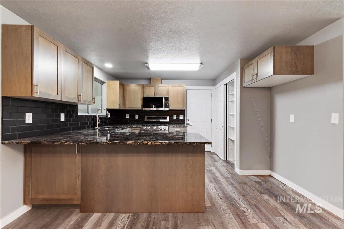 10375 W Roan Meadows Drive, Boise, Idaho 83709, 5 Bedrooms, 2.5 Bathrooms, Residential For Sale, Price $850,000, 98978806