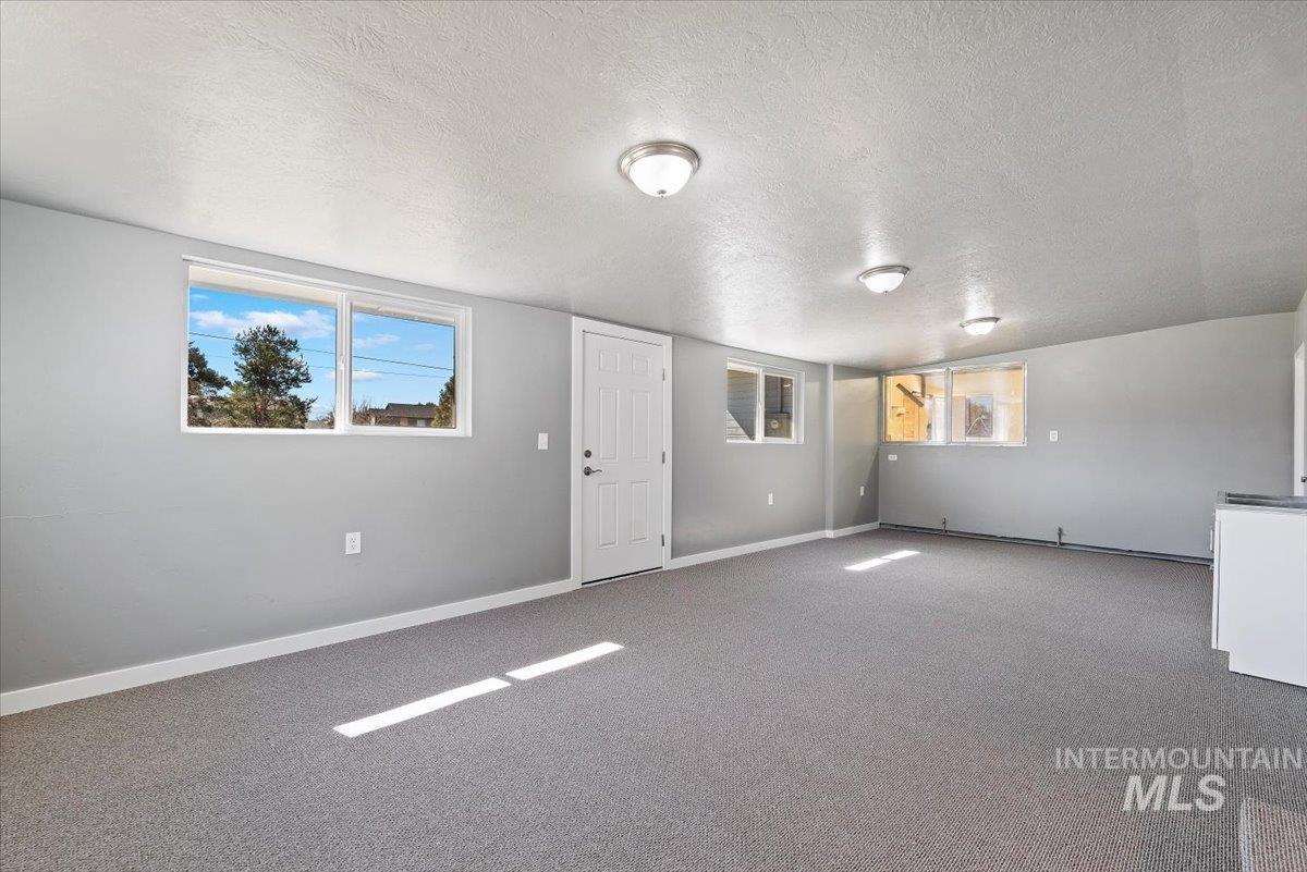 10375 W Roan Meadows Drive, Boise, Idaho 83709, 5 Bedrooms, 2.5 Bathrooms, Residential For Sale, Price $850,000, 98978806