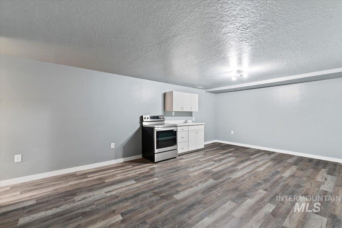 10375 W Roan Meadows Drive, Boise, Idaho 83709, 5 Bedrooms, 2.5 Bathrooms, Residential For Sale, Price $850,000, 98978806