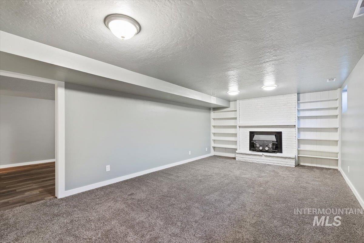 10375 W Roan Meadows Drive, Boise, Idaho 83709, 5 Bedrooms, 2.5 Bathrooms, Residential For Sale, Price $850,000, 98978806