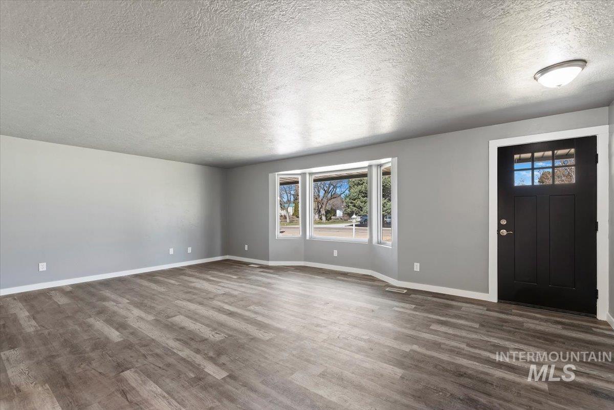 10375 W Roan Meadows Drive, Boise, Idaho 83709, 5 Bedrooms, 2.5 Bathrooms, Residential For Sale, Price $850,000, 98978806