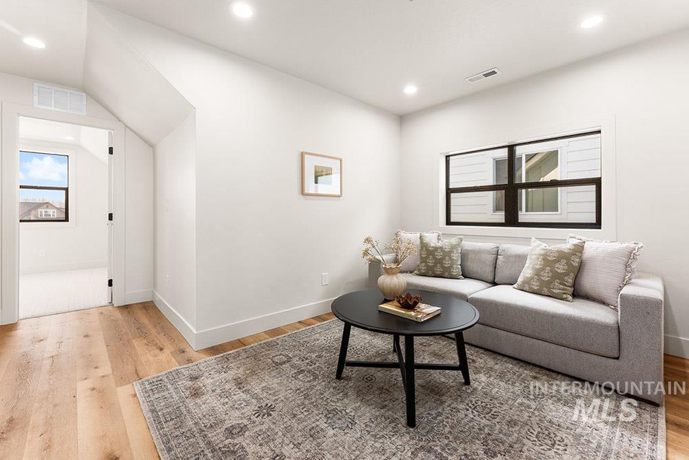 3851 W Stone House Lane, Eagle, Idaho 83616, 3 Bedrooms, 2.5 Bathrooms, Residential For Sale, Price $524,900,MLS 98978808