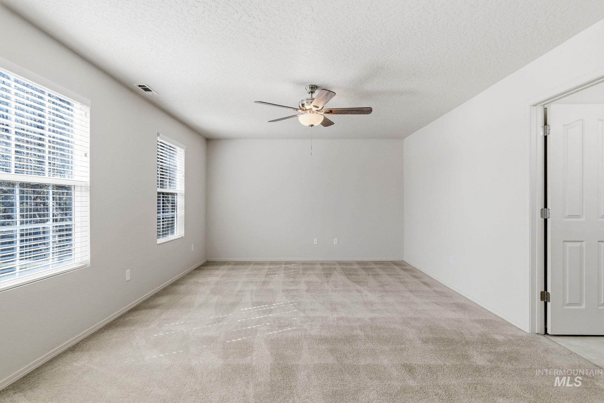 6613 S Covewood Way, Boise, Idaho 83709, 3 Bedrooms, 2.5 Bathrooms, Residential For Sale, Price $435,000, 98978809