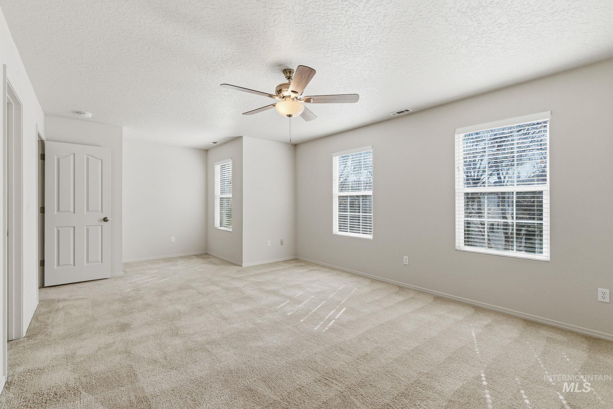 6613 S Covewood Way, Boise, Idaho 83709, 3 Bedrooms, 2.5 Bathrooms, Residential For Sale, Price $435,000, 98978809