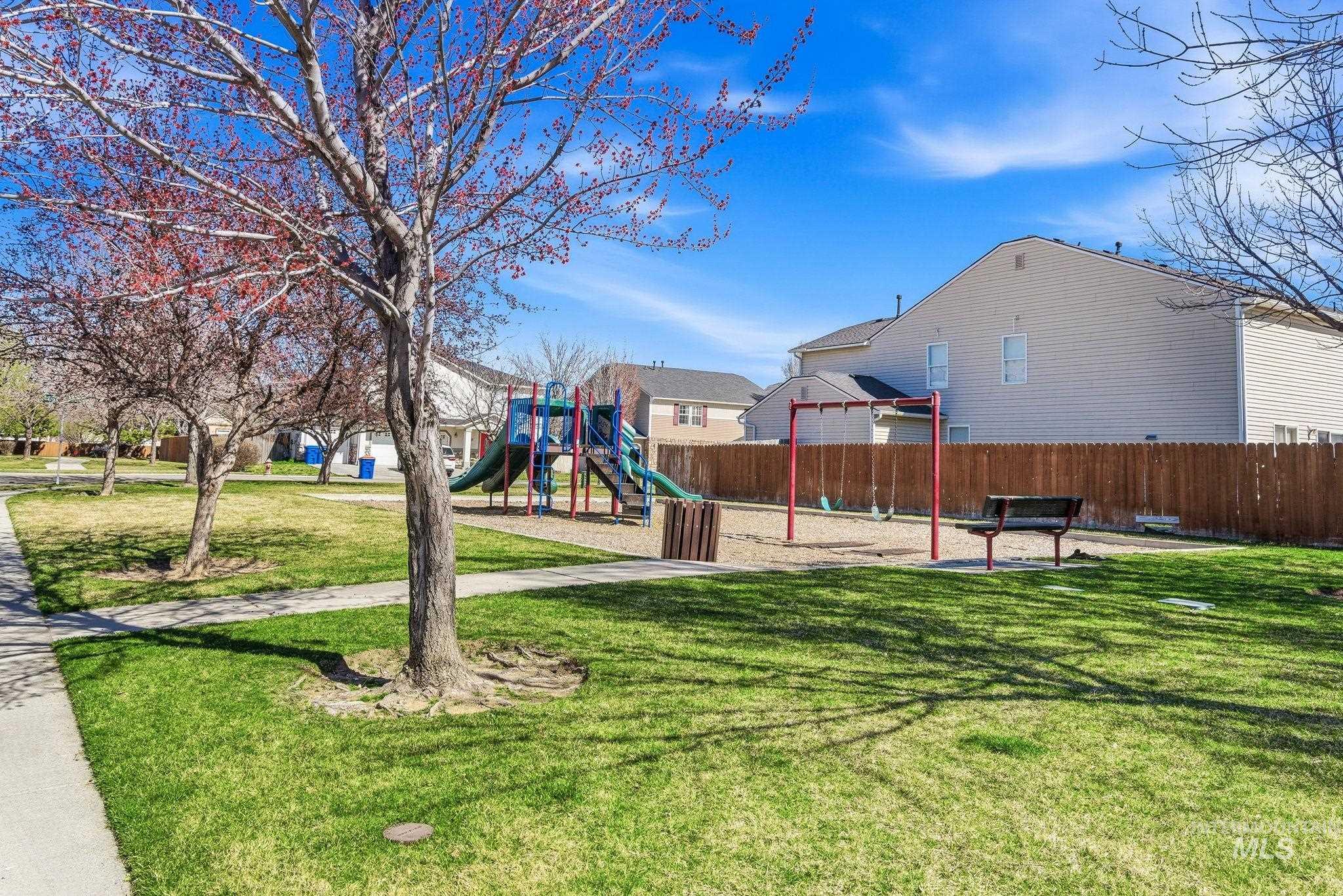 6613 S Covewood Way, Boise, Idaho 83709, 3 Bedrooms, 2.5 Bathrooms, Residential For Sale, Price $435,000, 98978809