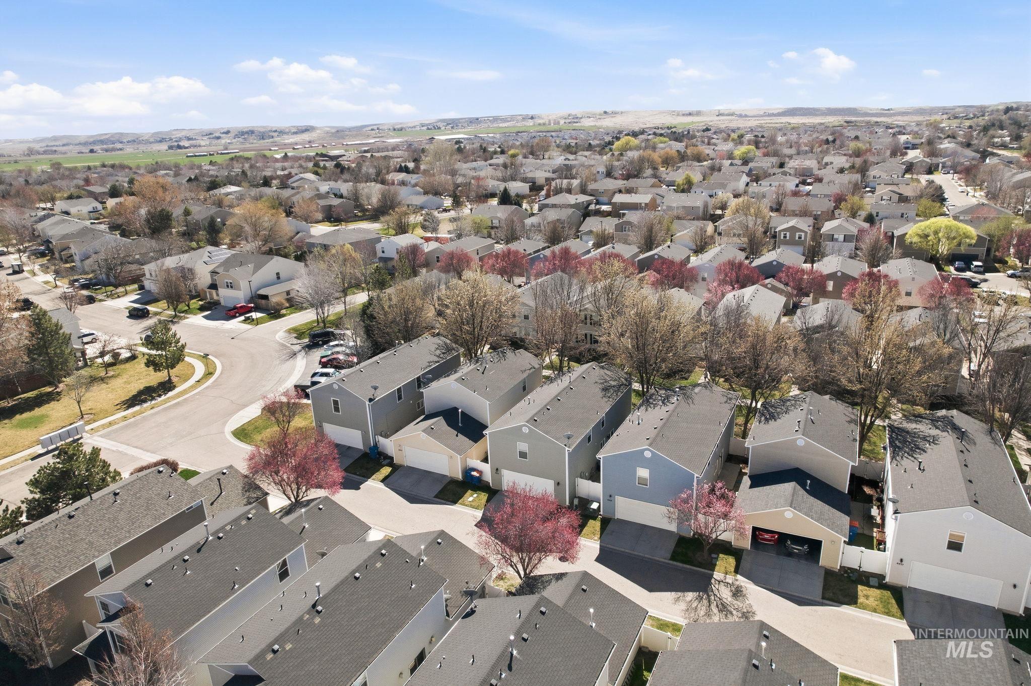 6613 S Covewood Way, Boise, Idaho 83709, 3 Bedrooms, 2.5 Bathrooms, Residential For Sale, Price $435,000, 98978809