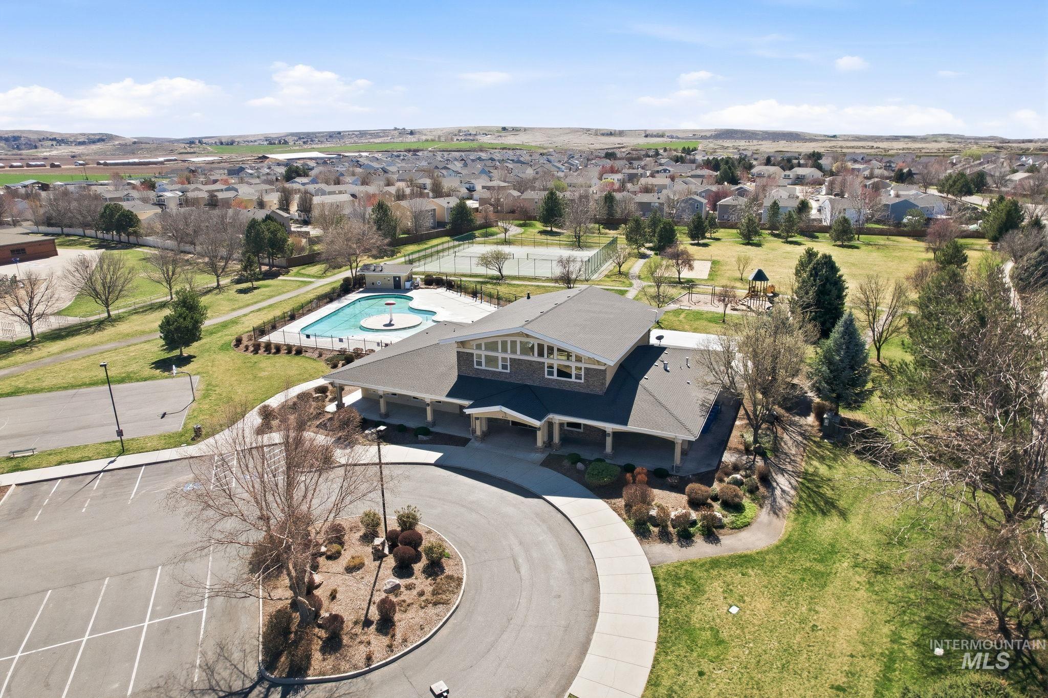 6613 S Covewood Way, Boise, Idaho 83709, 3 Bedrooms, 2.5 Bathrooms, Residential For Sale, Price $435,000, 98978809