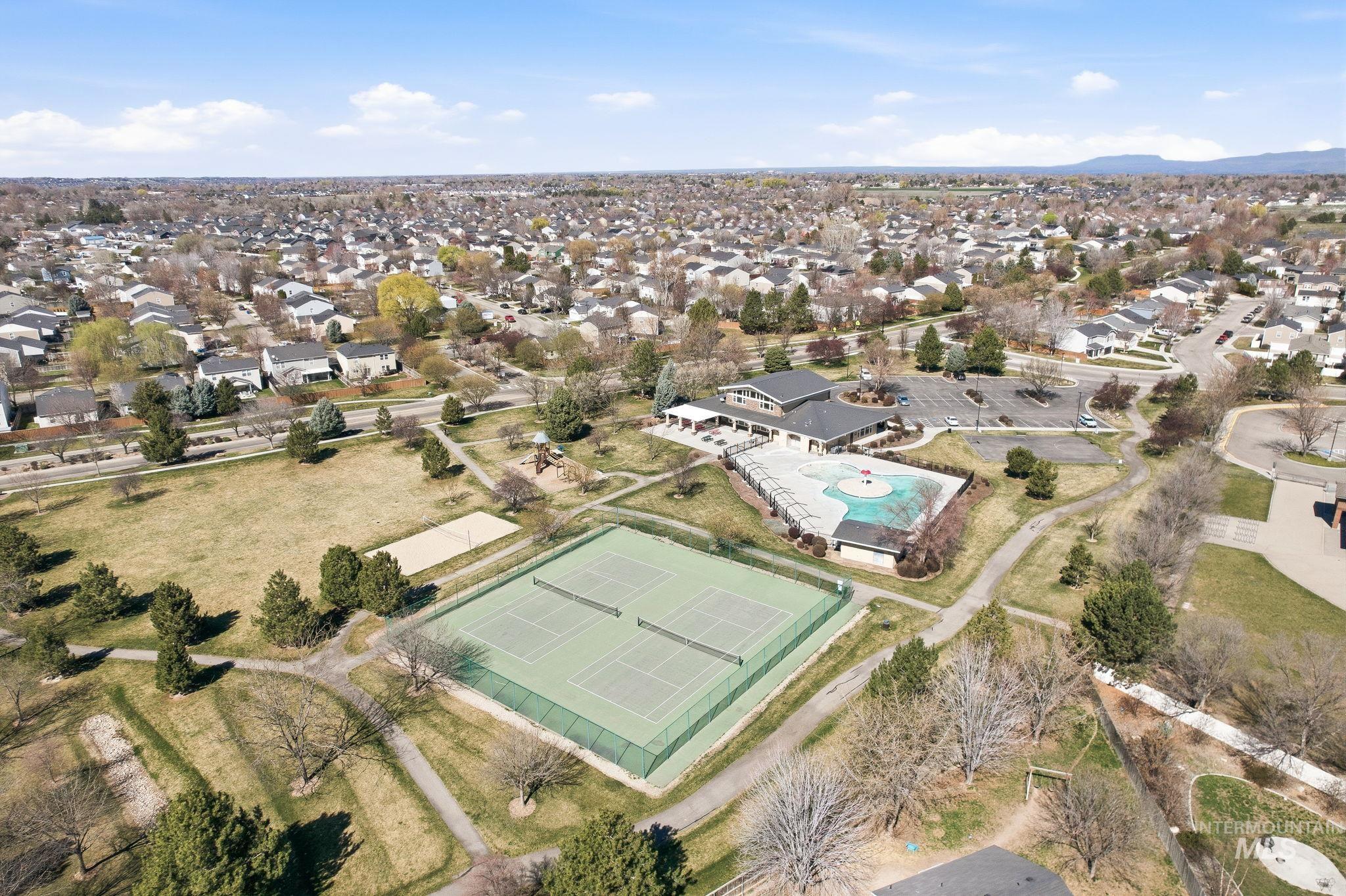 6613 S Covewood Way, Boise, Idaho 83709, 3 Bedrooms, 2.5 Bathrooms, Residential For Sale, Price $435,000, 98978809