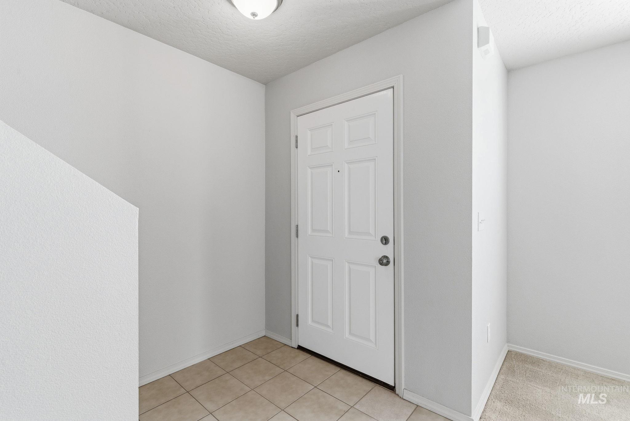 6613 S Covewood Way, Boise, Idaho 83709, 3 Bedrooms, 2.5 Bathrooms, Residential For Sale, Price $435,000, 98978809