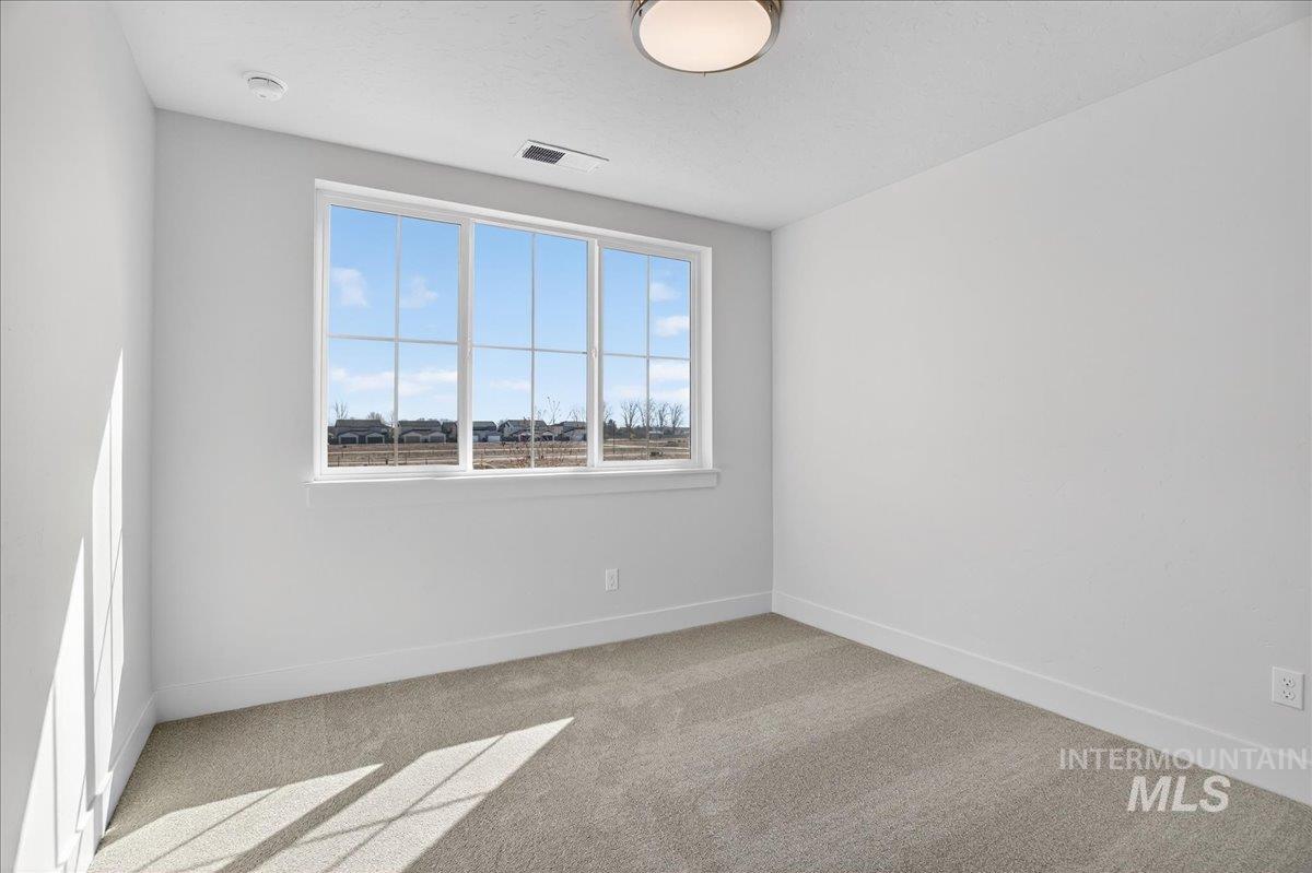 18139 Cinder Brook Ave, Nampa, Idaho 83687, 3 Bedrooms, 2.5 Bathrooms, Residential For Sale, Price $449,900, 98978811