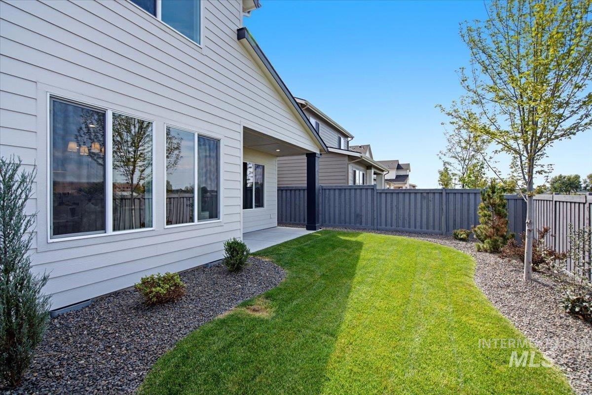 18109 Cinder Brook Ave, Nampa, Idaho 83687, 3 Bedrooms, 2.5 Bathrooms, Residential For Sale, Price $482,700,MLS 98978814