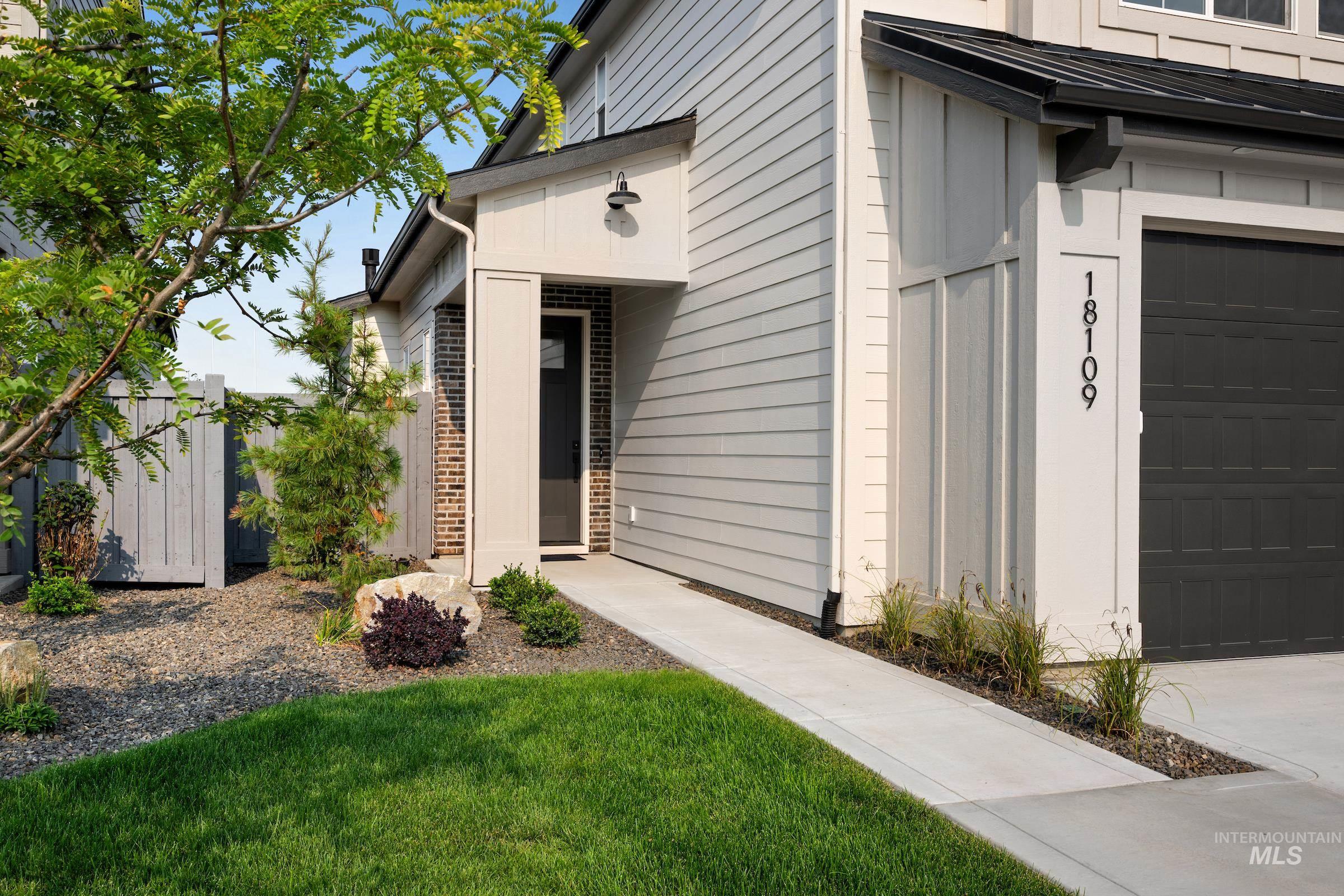 18109 Cinder Brook Ave, Nampa, Idaho 83687, 3 Bedrooms, 2.5 Bathrooms, Residential For Sale, Price $482,700, 98978814