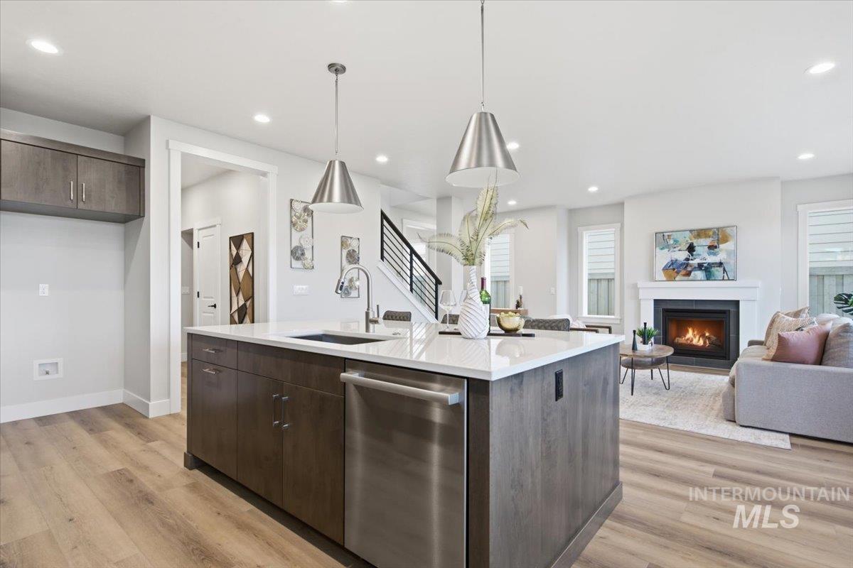 18109 Cinder Brook Ave, Nampa, Idaho 83687, 3 Bedrooms, 2.5 Bathrooms, Residential For Sale, Price $482,700,MLS 98978814