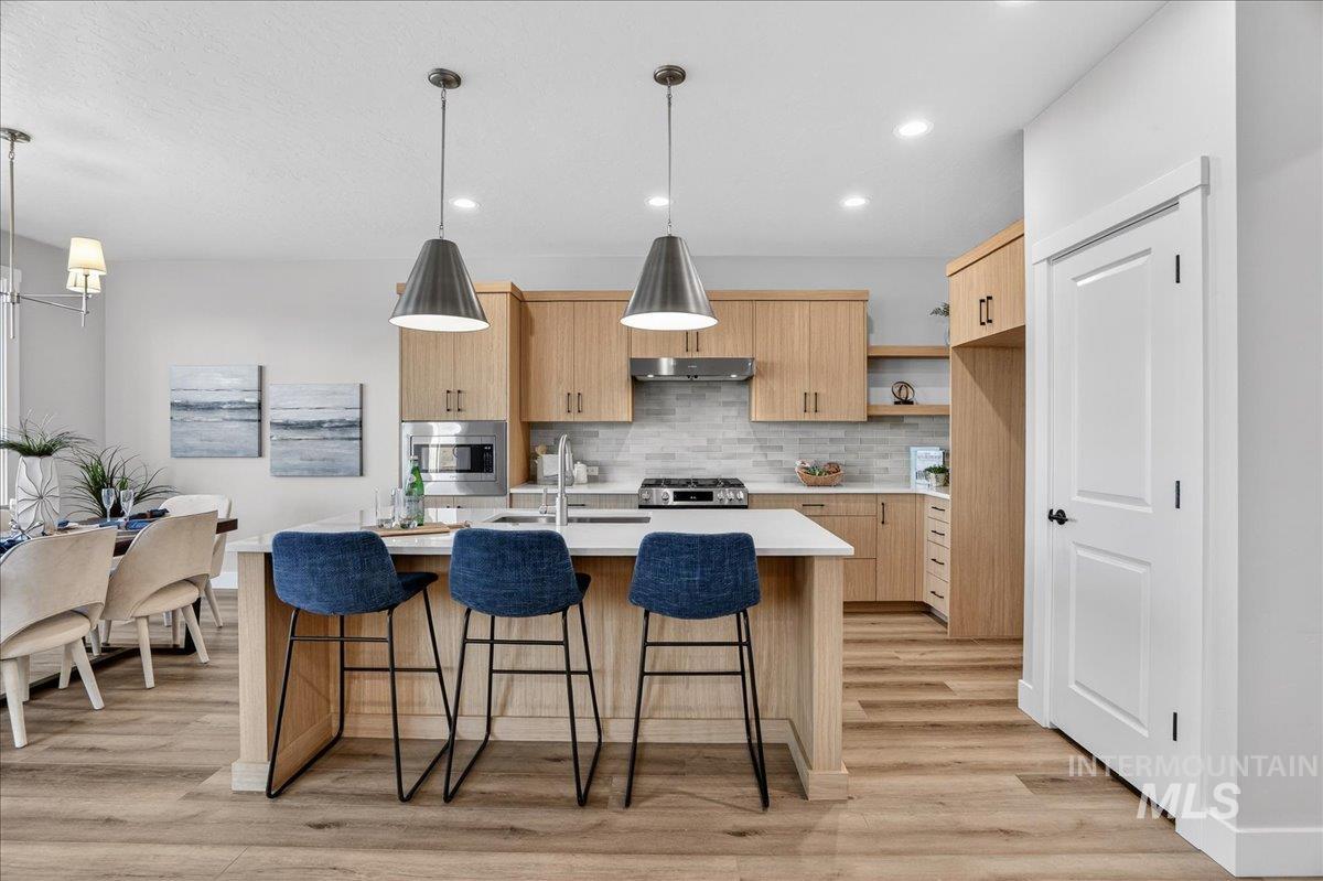 18125 Cinder Brook Ave, Nampa, Idaho 83687, 3 Bedrooms, 2.5 Bathrooms, Residential For Sale, Price $474,600,MLS 98978820