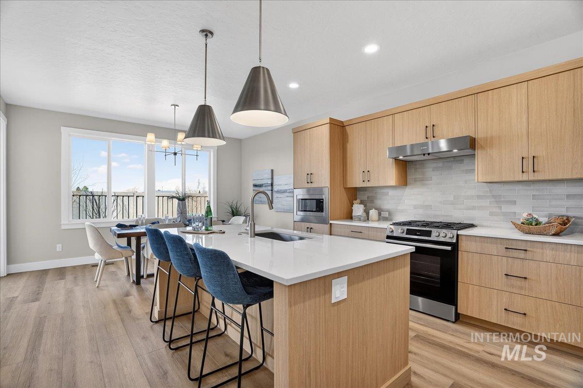 18125 Cinder Brook Ave, Nampa, Idaho 83687, 3 Bedrooms, 2.5 Bathrooms, Residential For Sale, Price $474,600,MLS 98978820