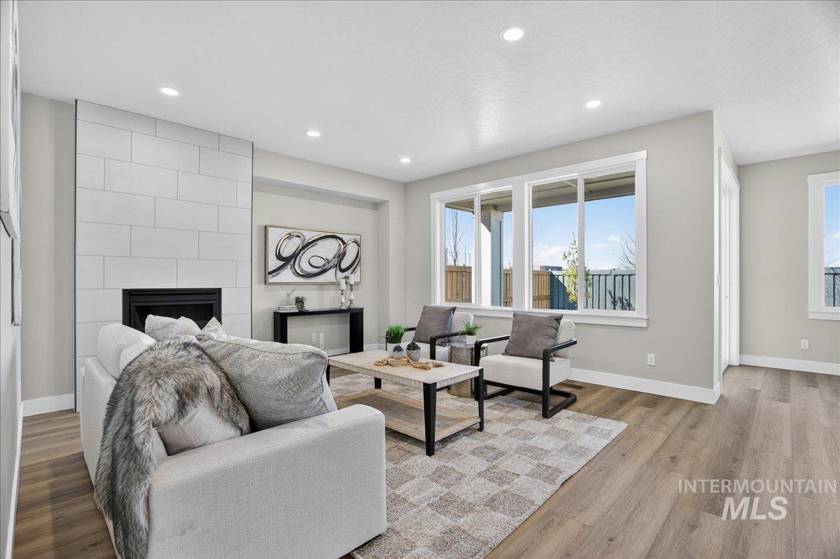 18125 Cinder Brook Ave, Nampa, Idaho 83687, 3 Bedrooms, 2.5 Bathrooms, Residential For Sale, Price $469,000, 98978820