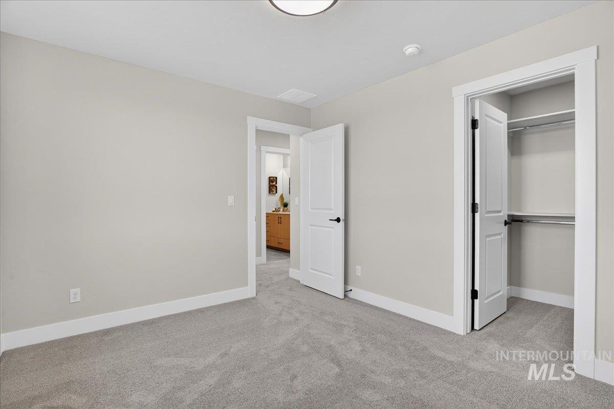 18125 Cinder Brook Ave, Nampa, Idaho 83687, 3 Bedrooms, 2.5 Bathrooms, Residential For Sale, Price $474,600,MLS 98978820